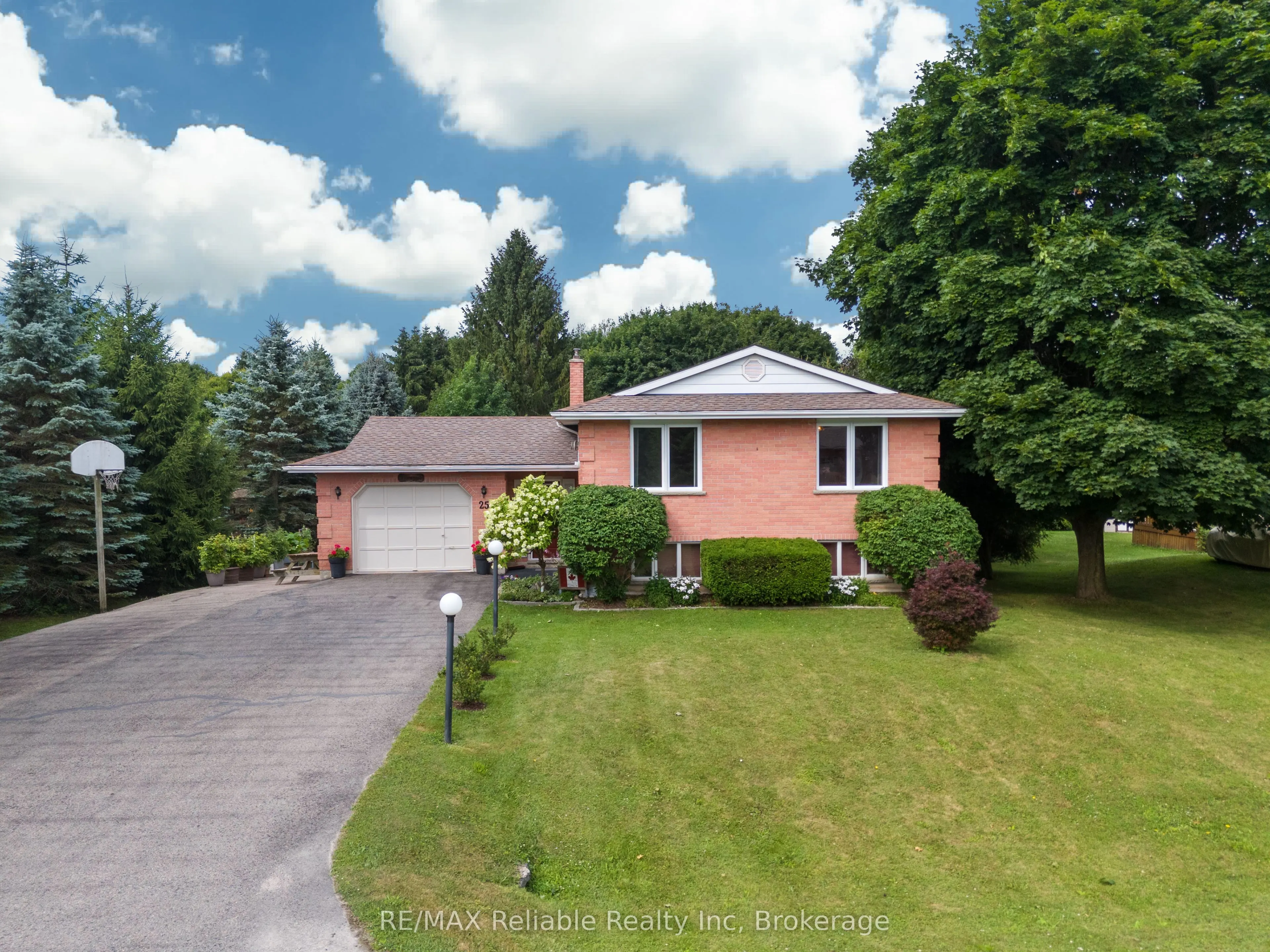 25 Jordan Drive