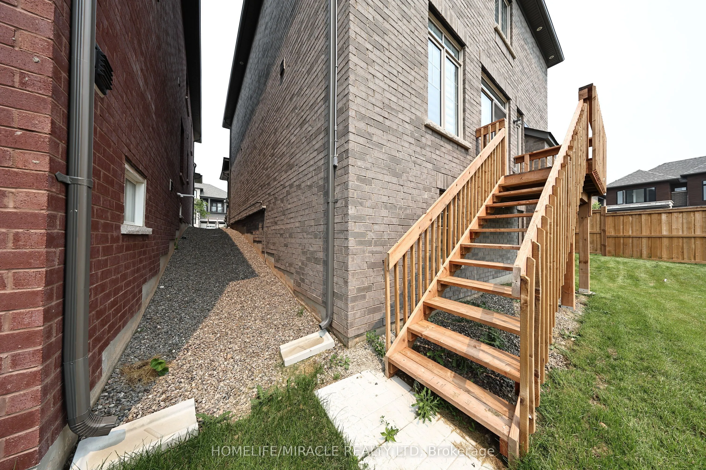 42 Ferguson Street