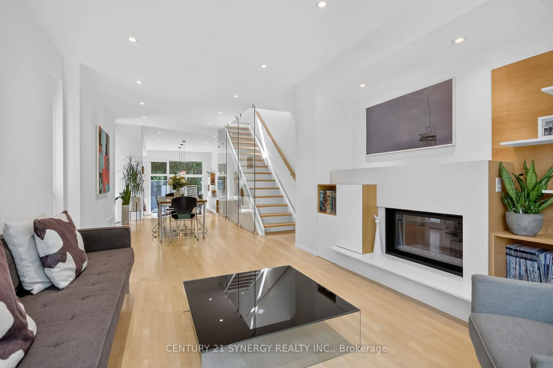 24 Stonehurst Avenue