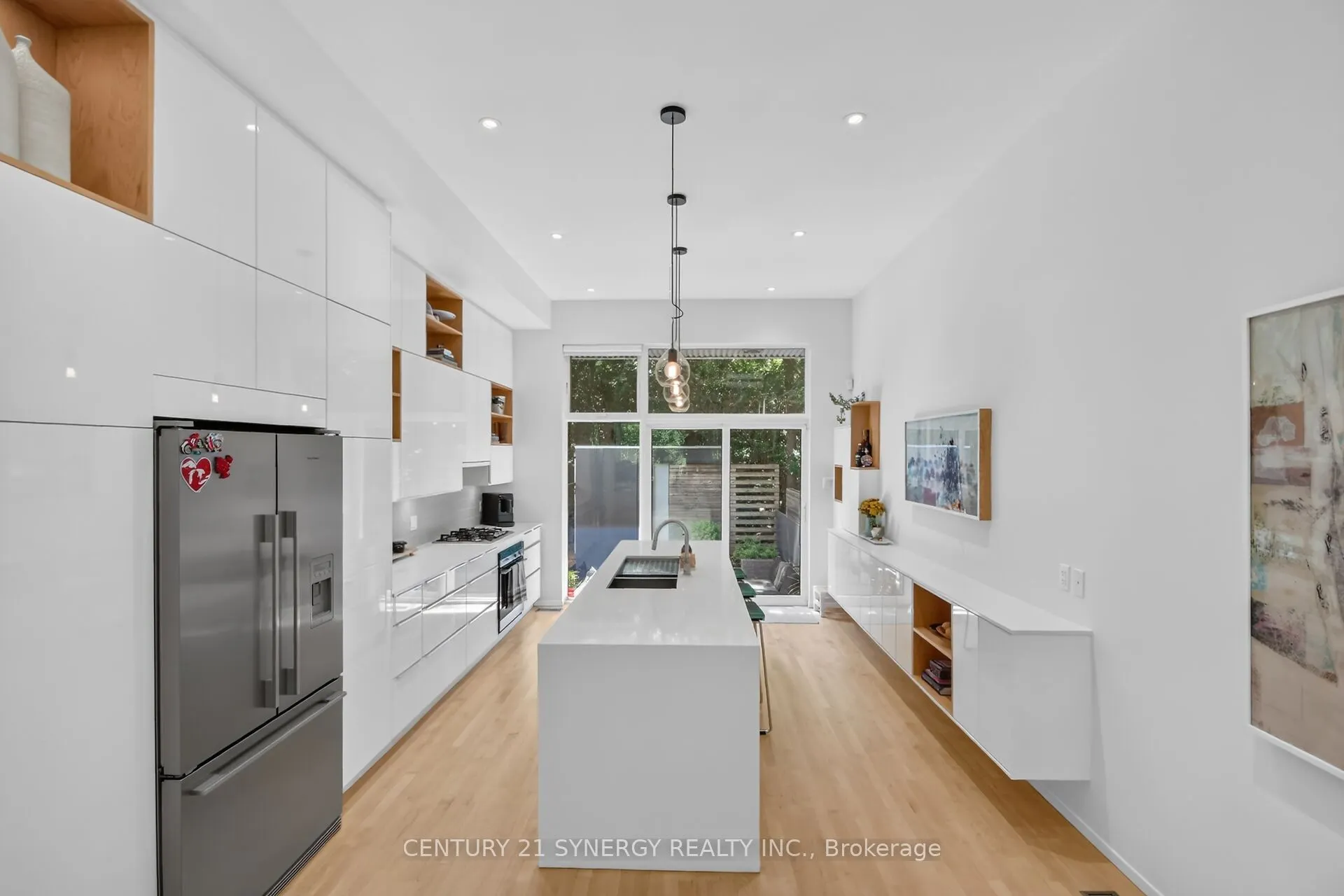 24 Stonehurst Avenue