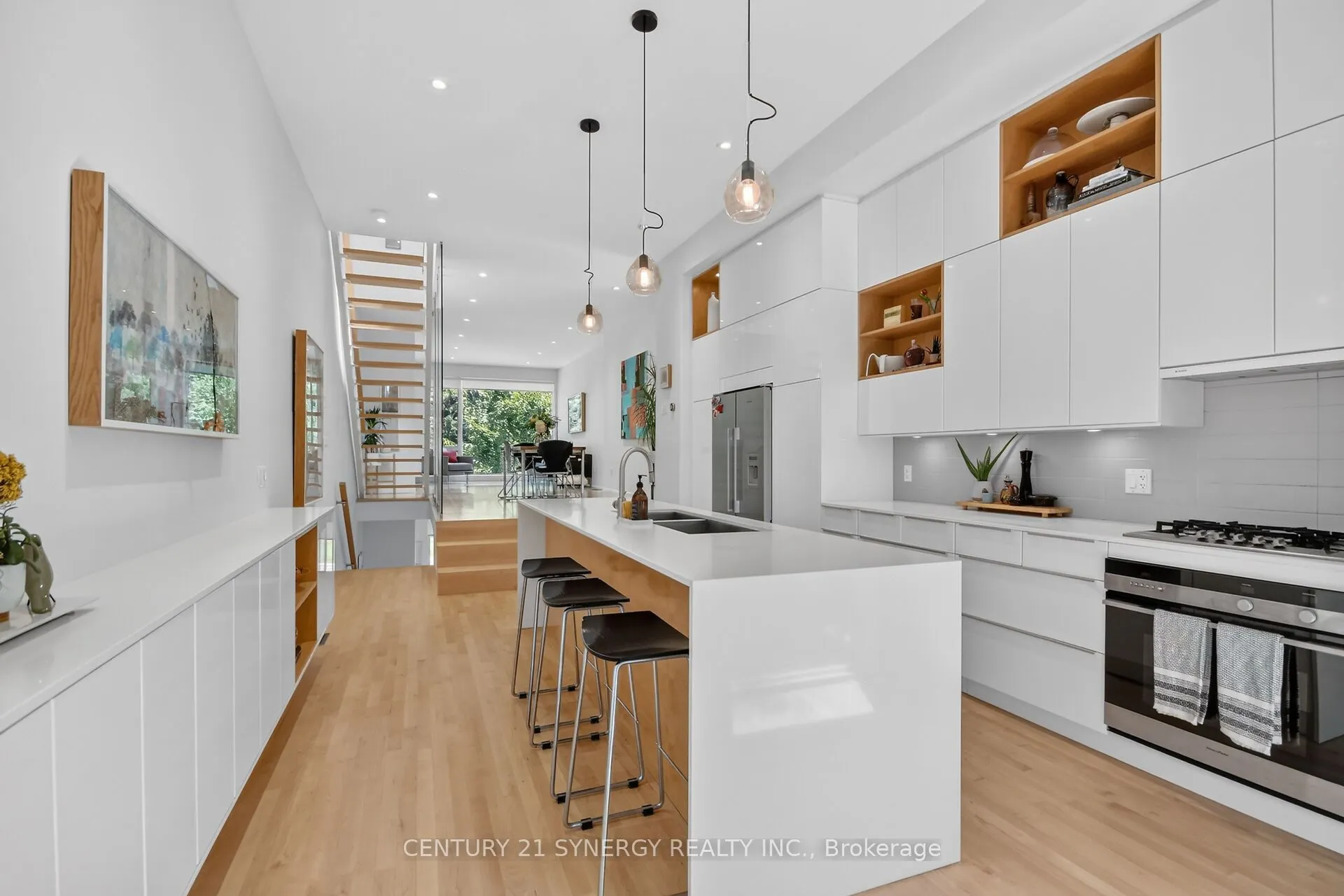 24 Stonehurst Avenue