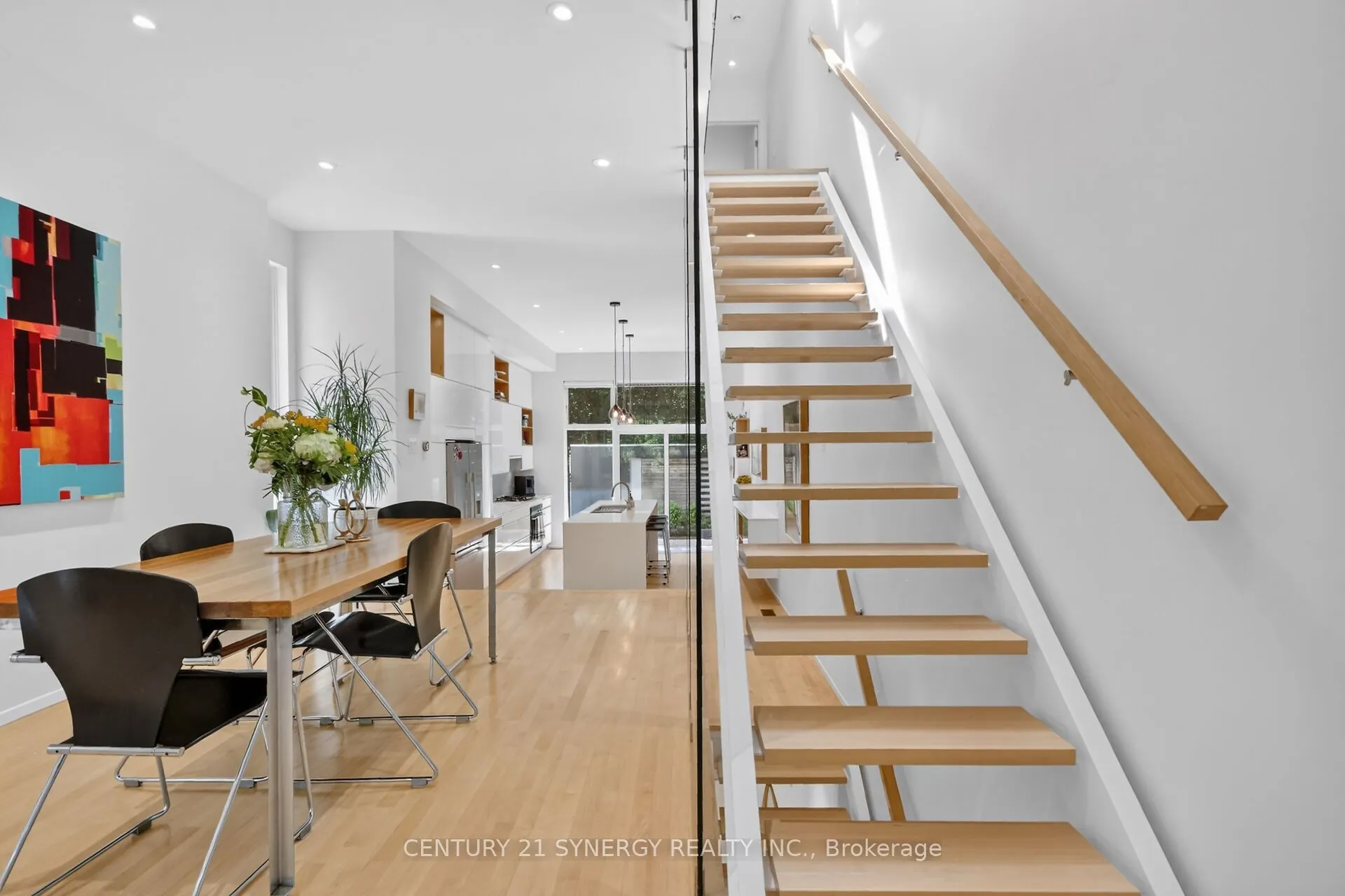 24 Stonehurst Avenue