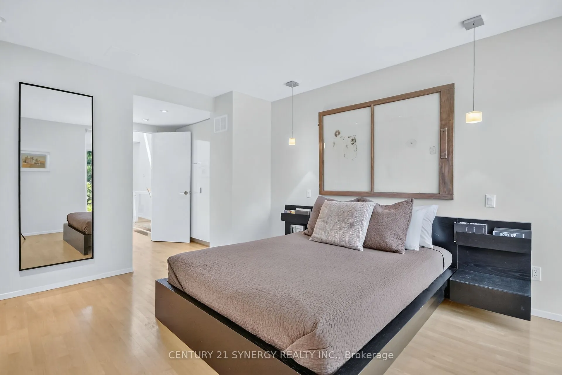 24 Stonehurst Avenue