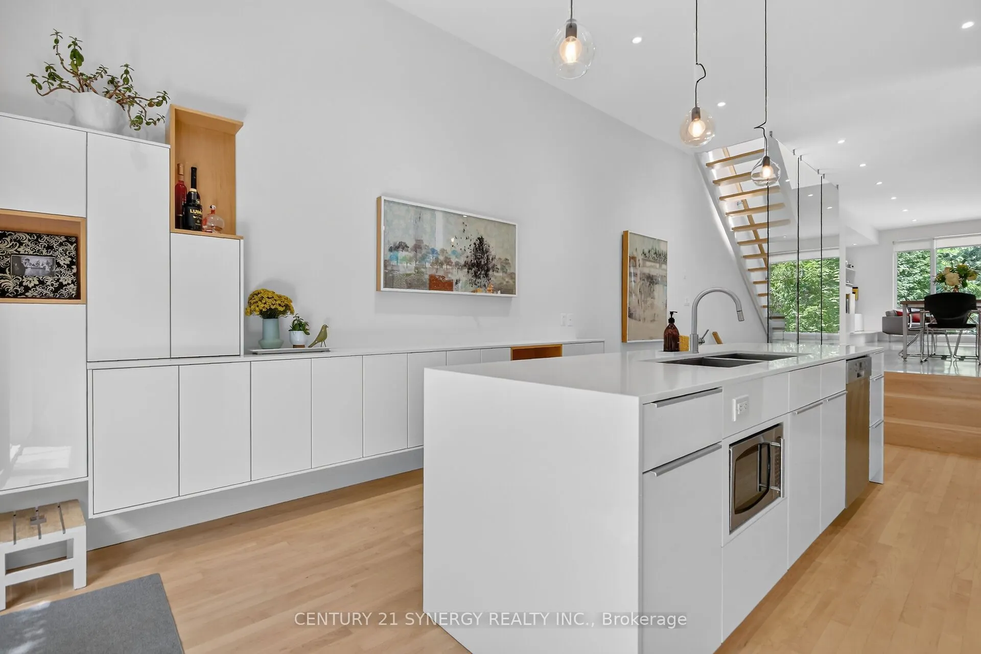 24 Stonehurst Avenue