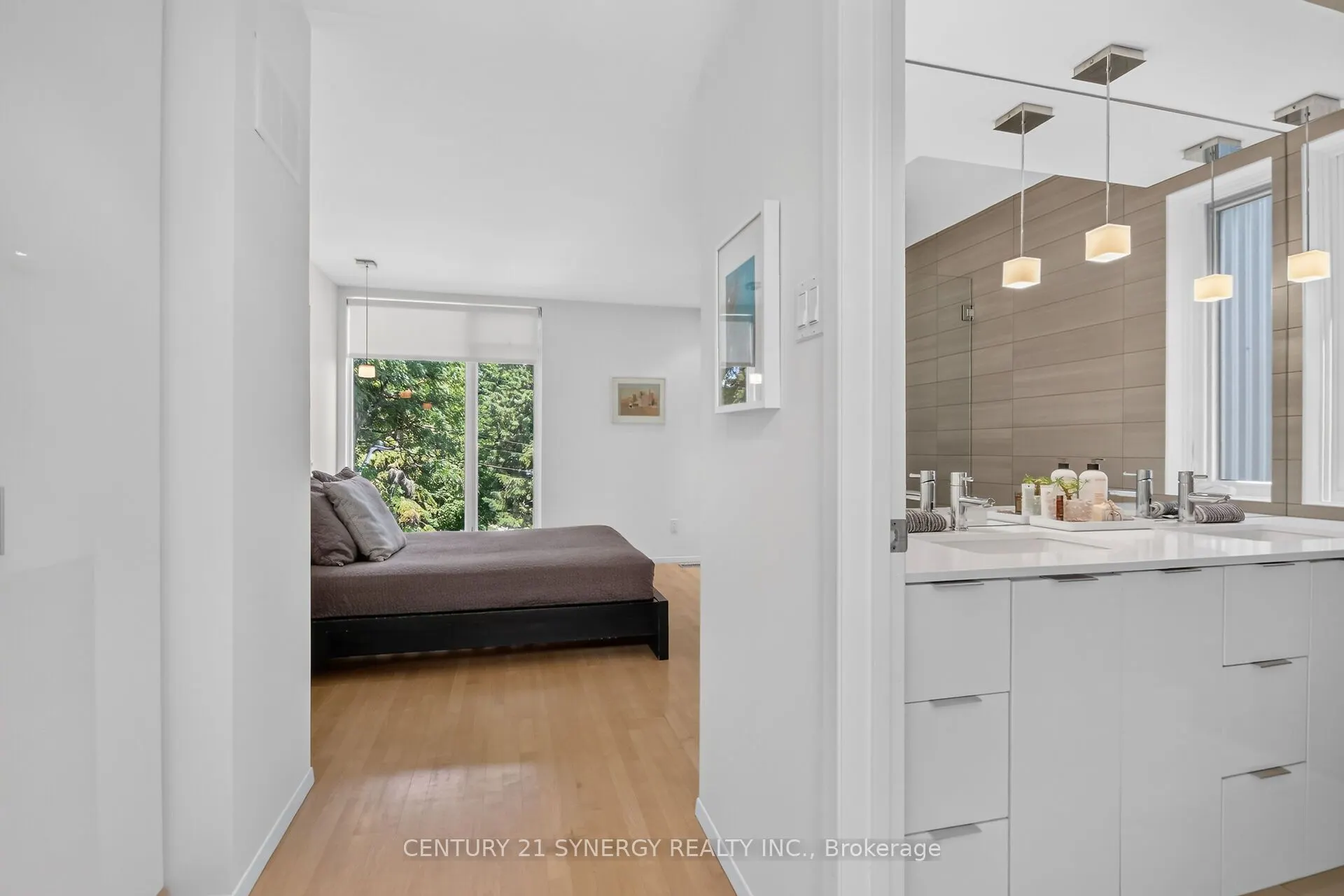 24 Stonehurst Avenue