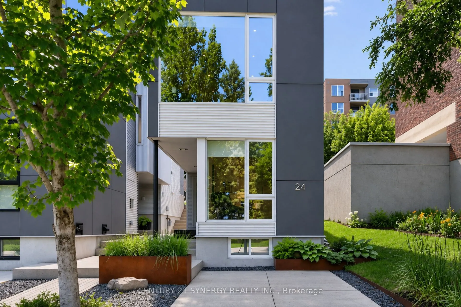 24 Stonehurst Avenue