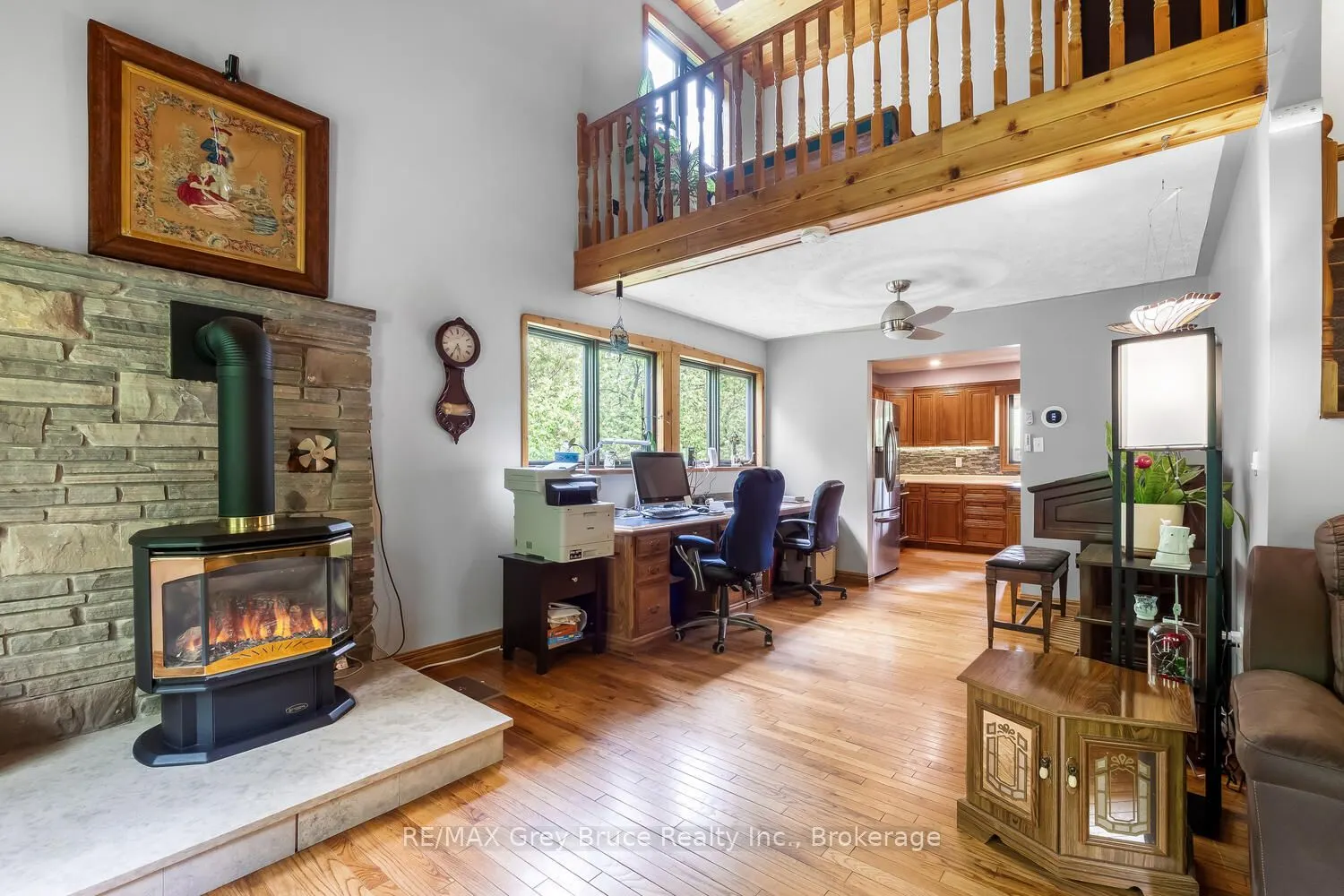 1033 Bruce Road 9