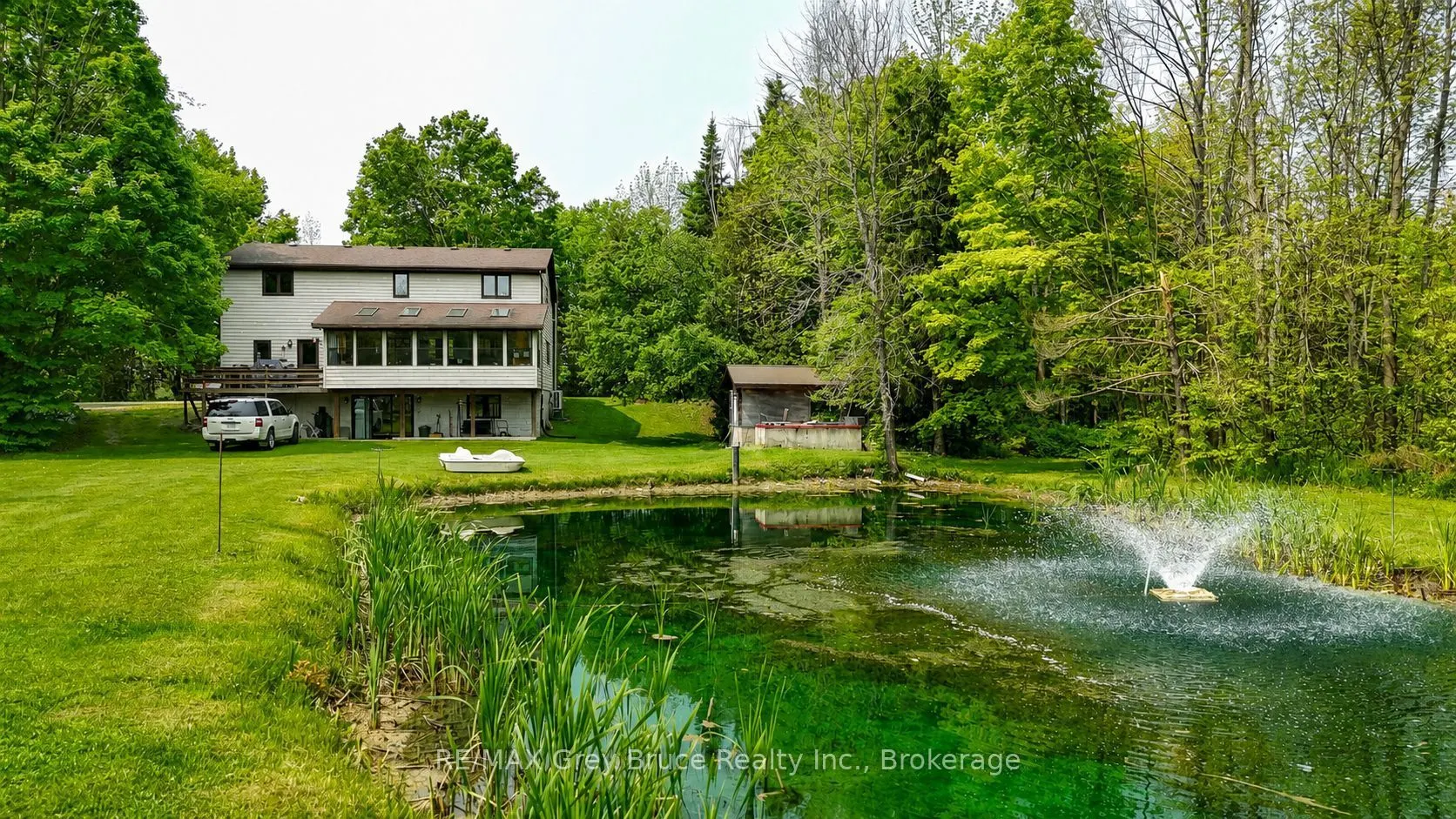 1033 Bruce Road 9