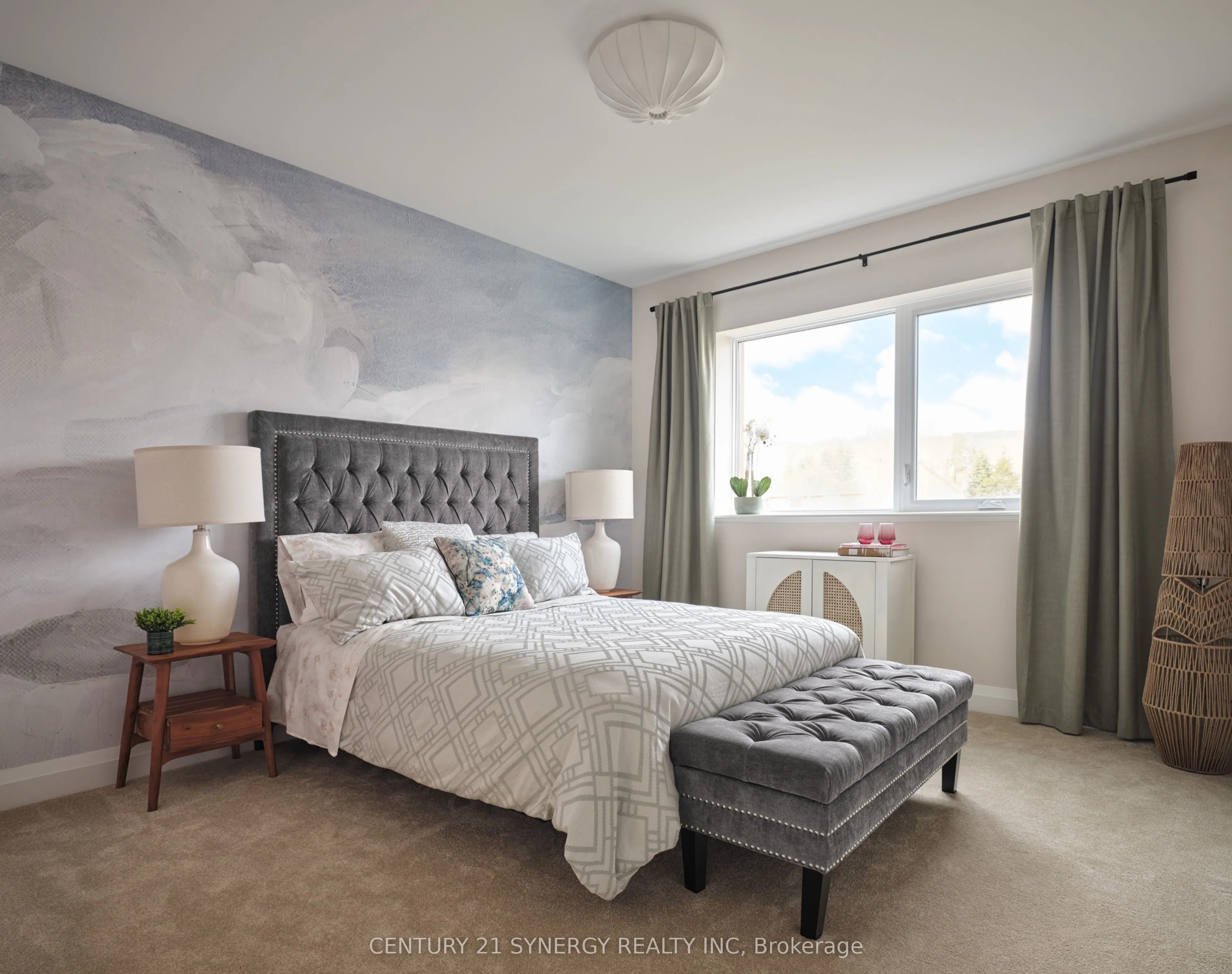 45 ELMSLEY Street #331
