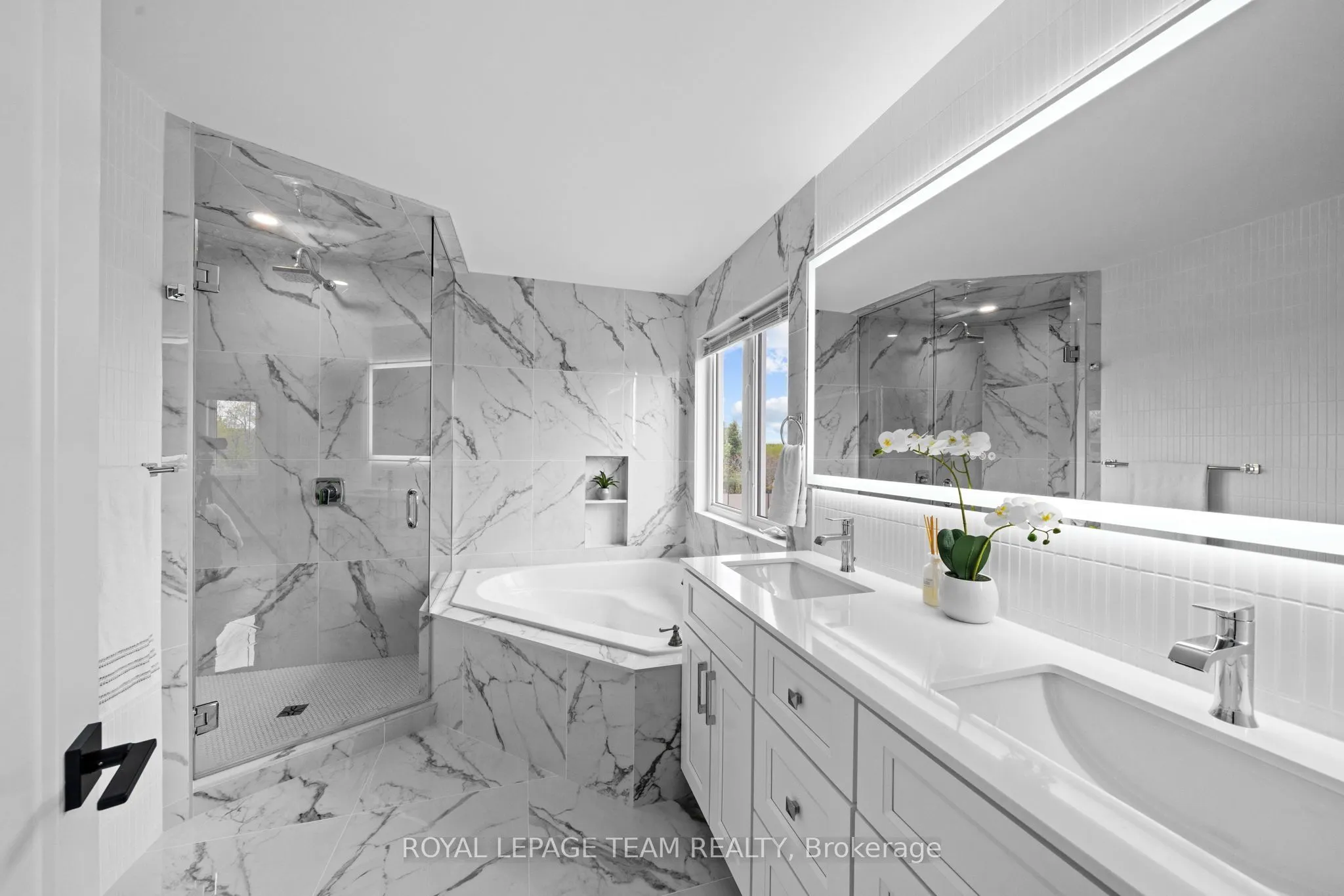 6936 Mary Anne Drive