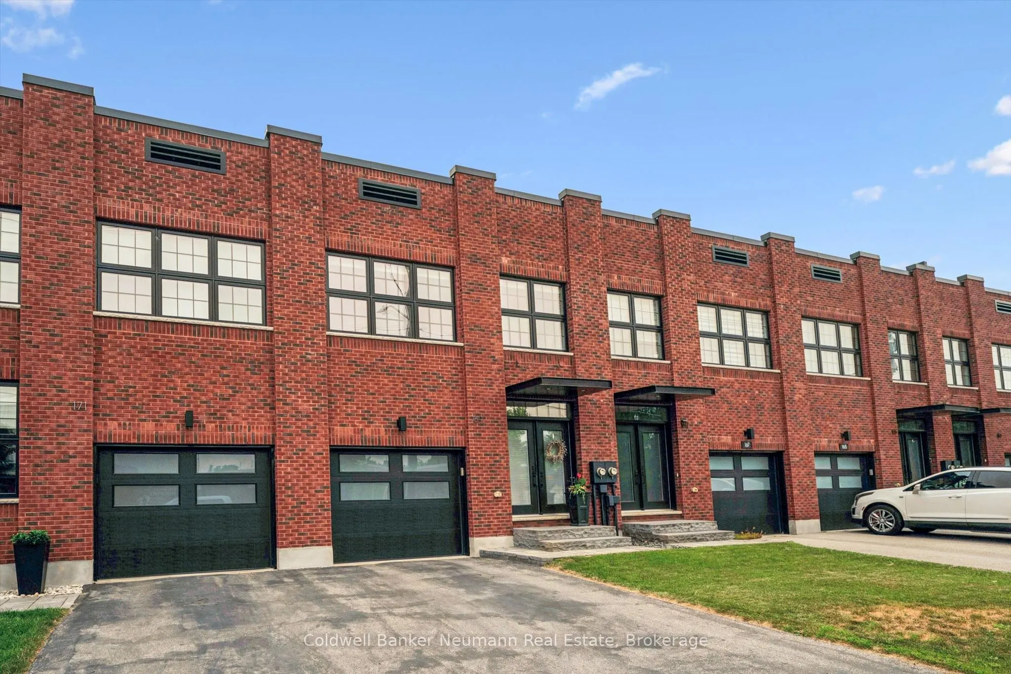169 Morris Street