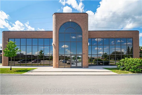 28 Concourse Gate #104