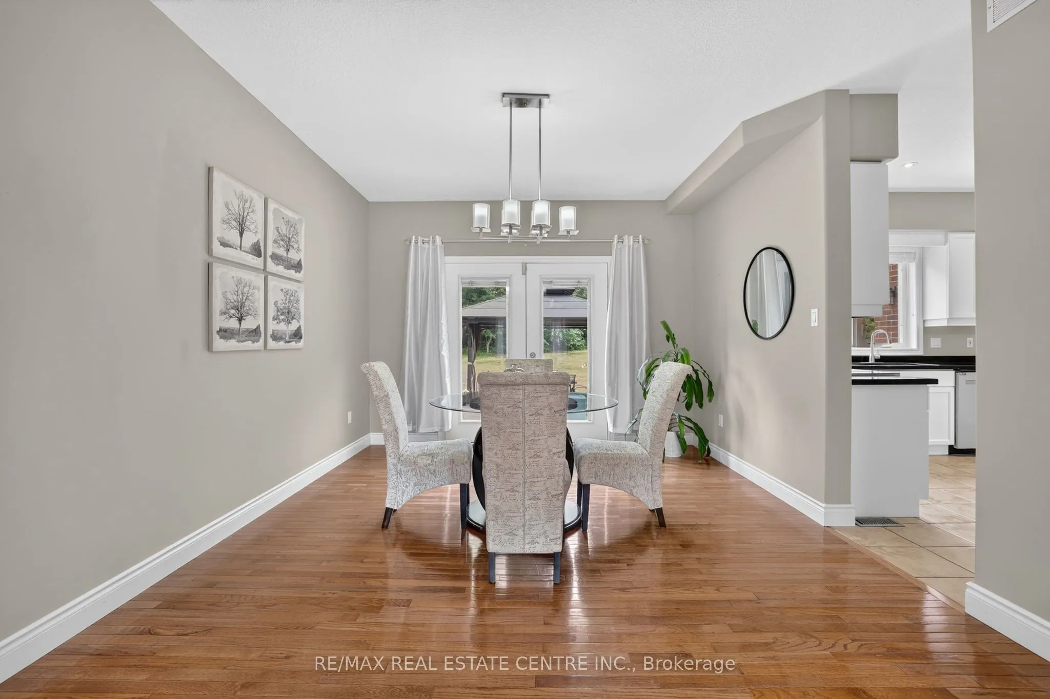 24 Brookhaven Crescent