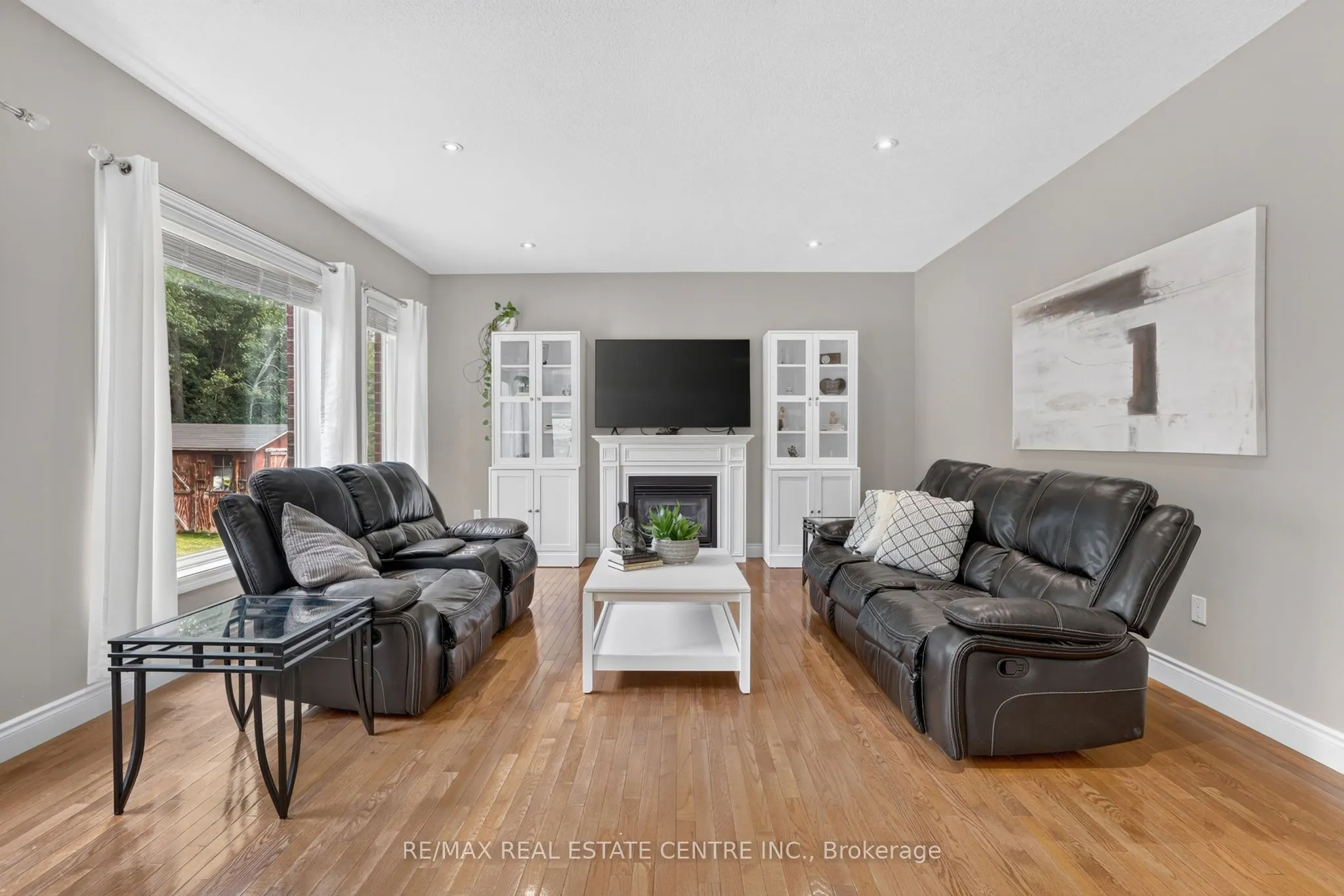 24 Brookhaven Crescent
