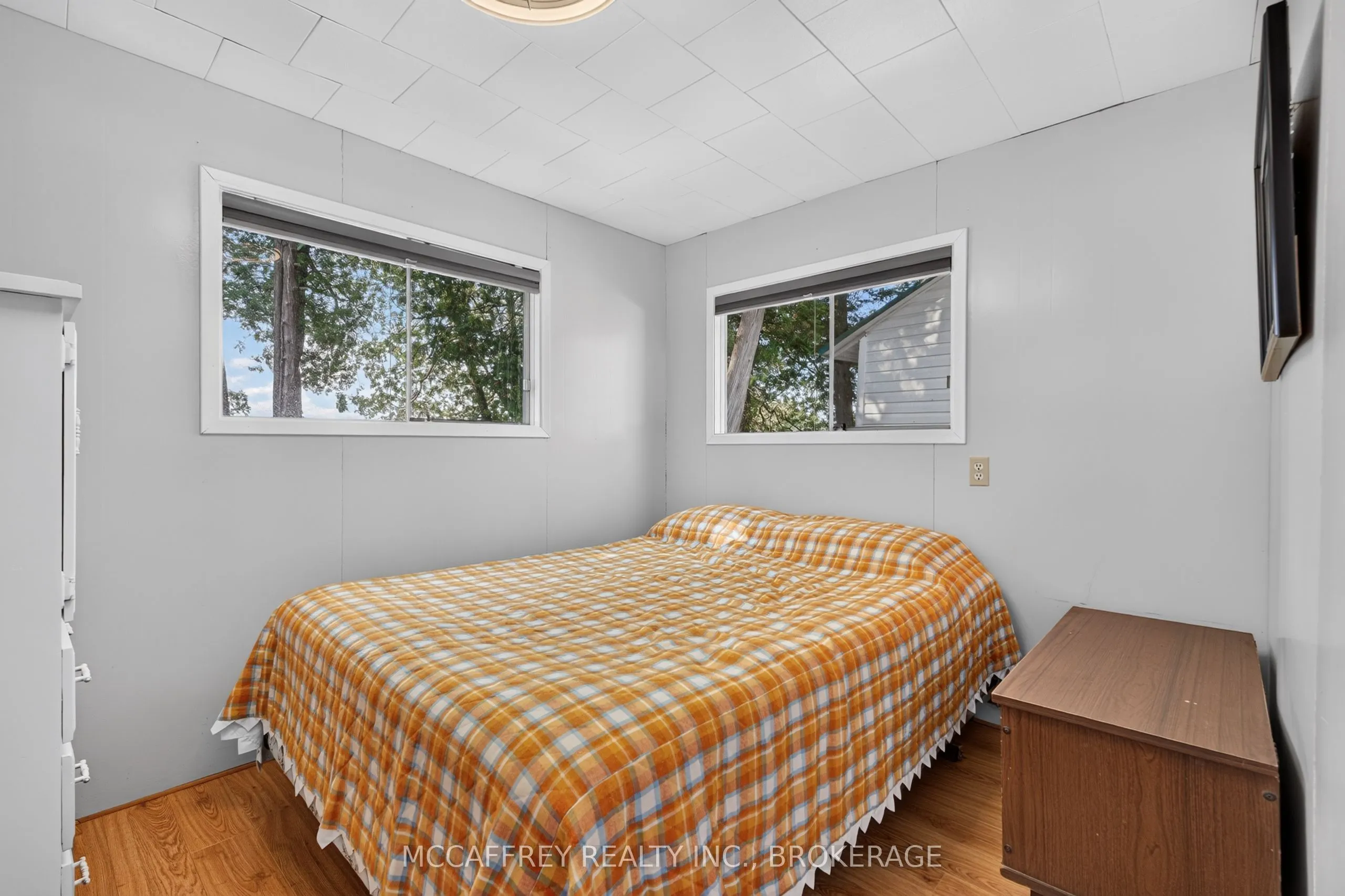 96 Islandview Lane