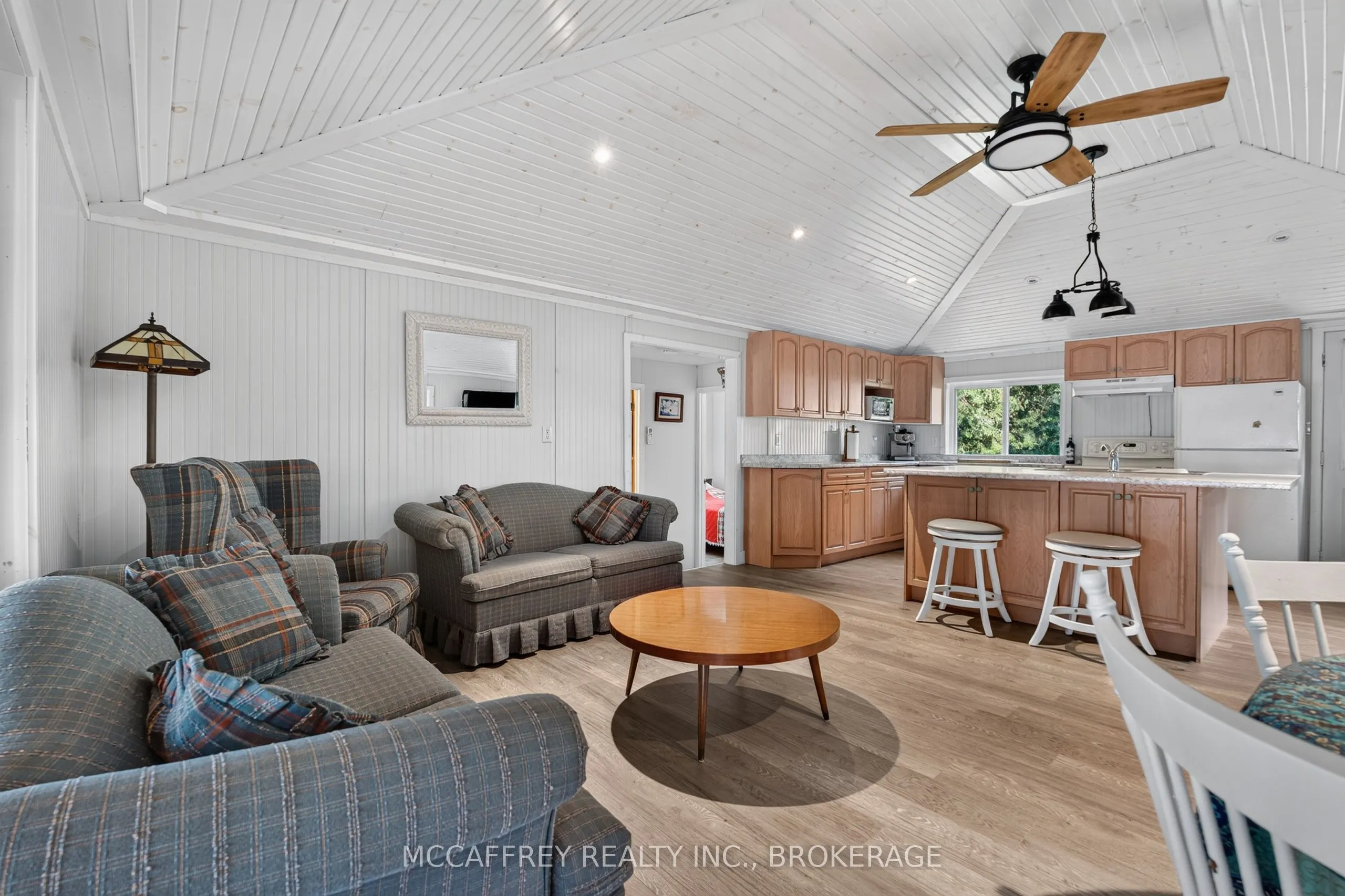 96 Islandview Lane