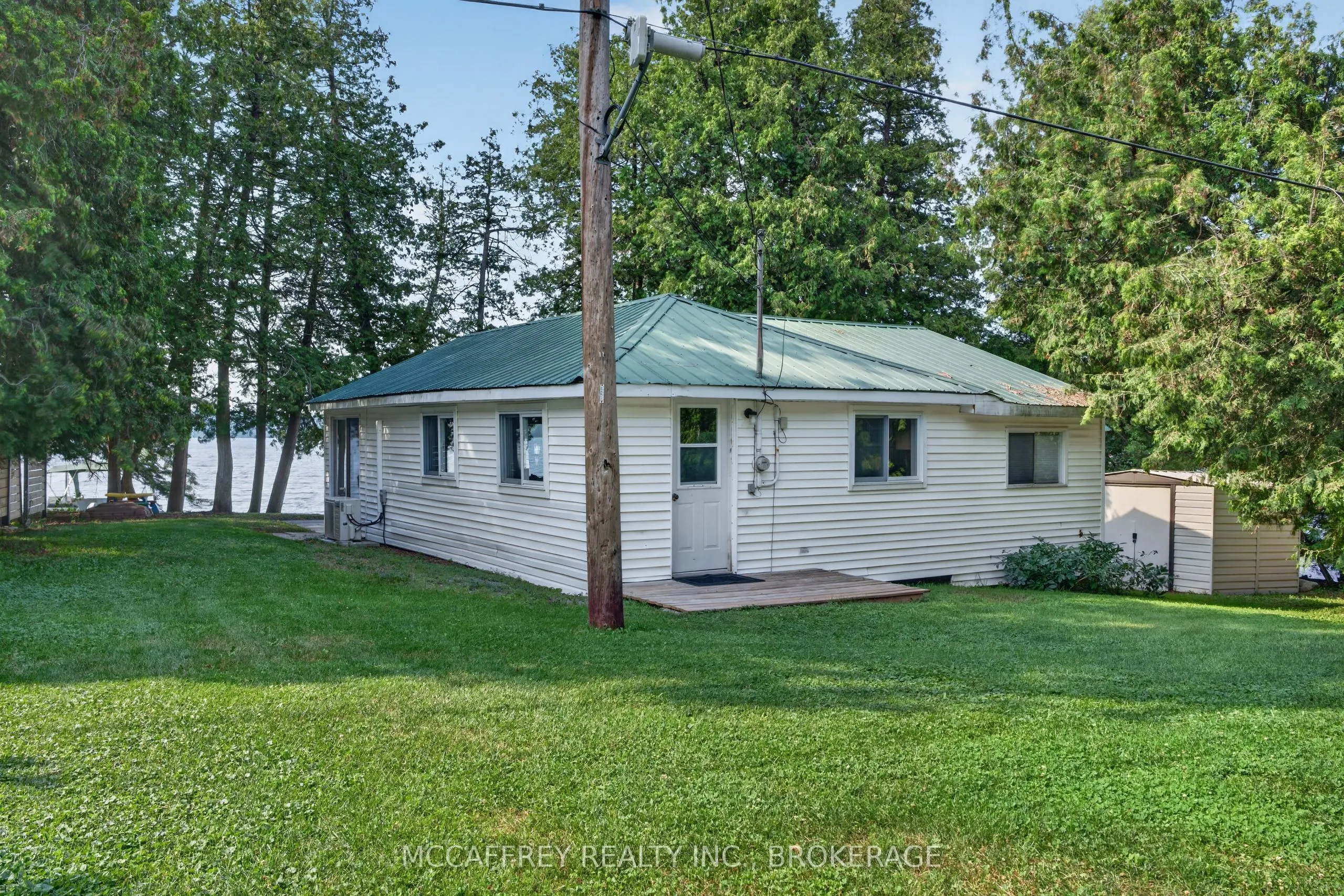 96 Islandview Lane