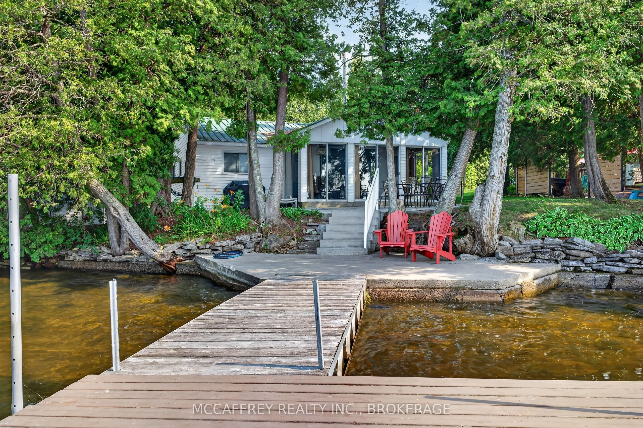 96 Islandview Lane