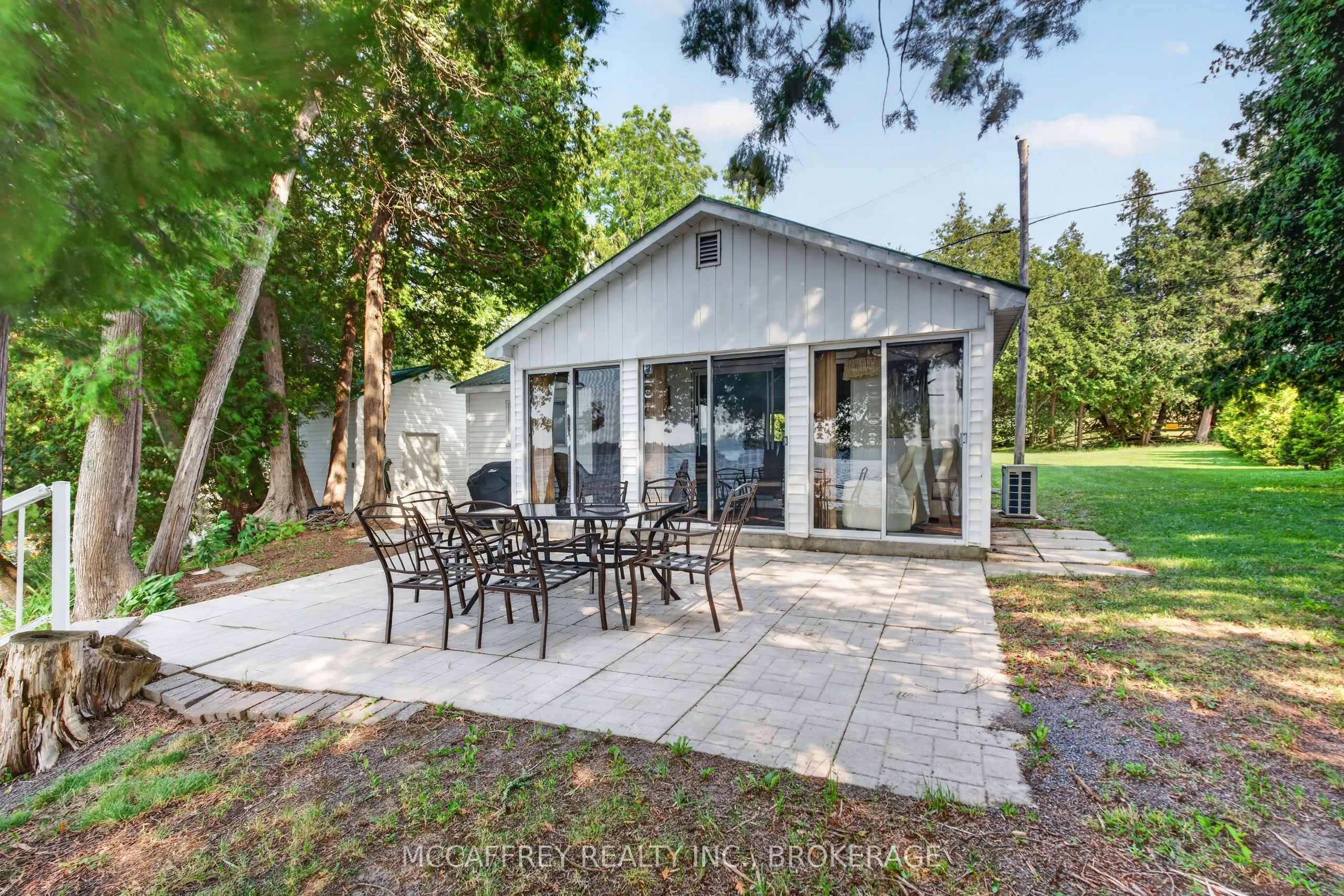 96 Islandview Lane