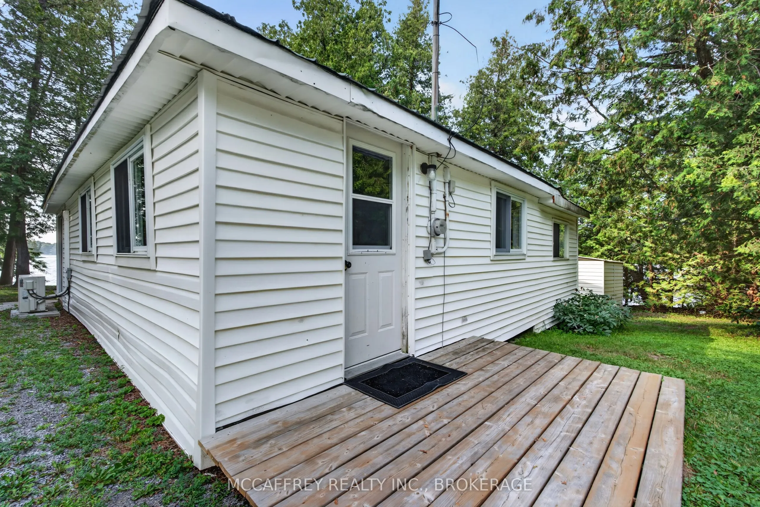 96 Islandview Lane