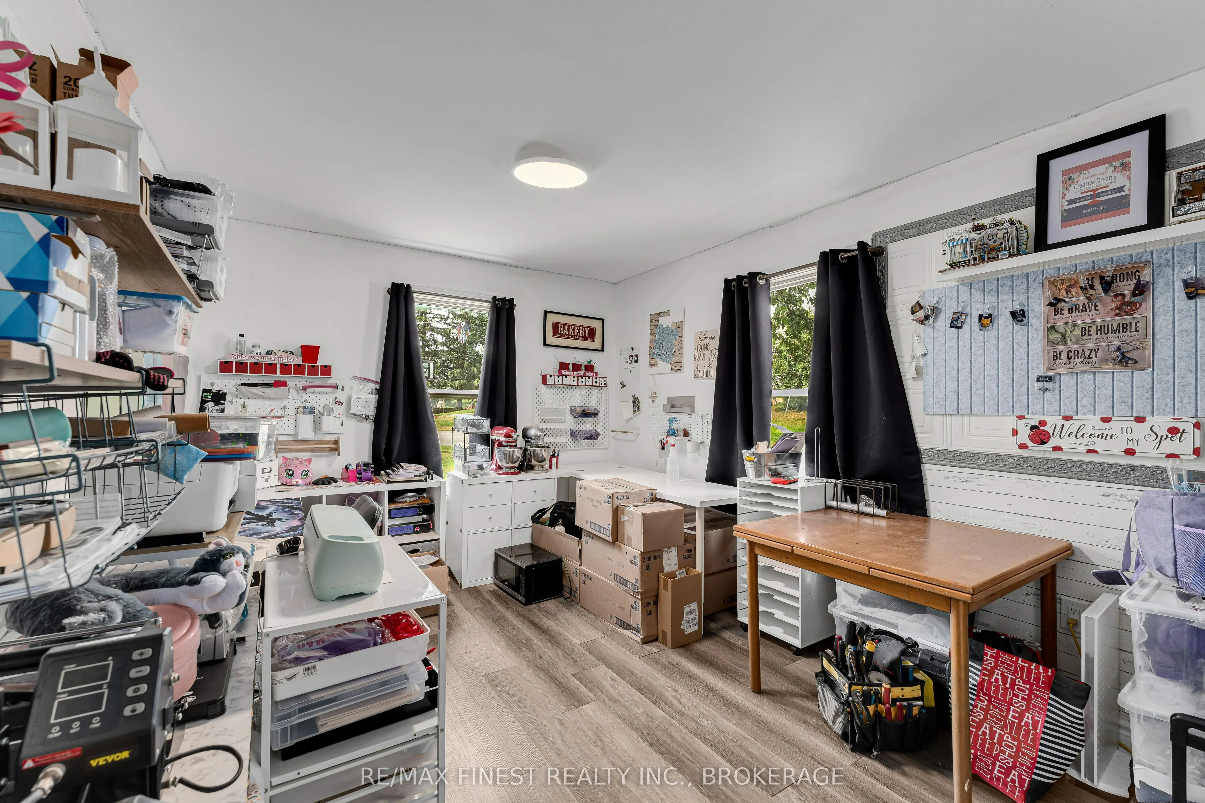 1 Neely Street