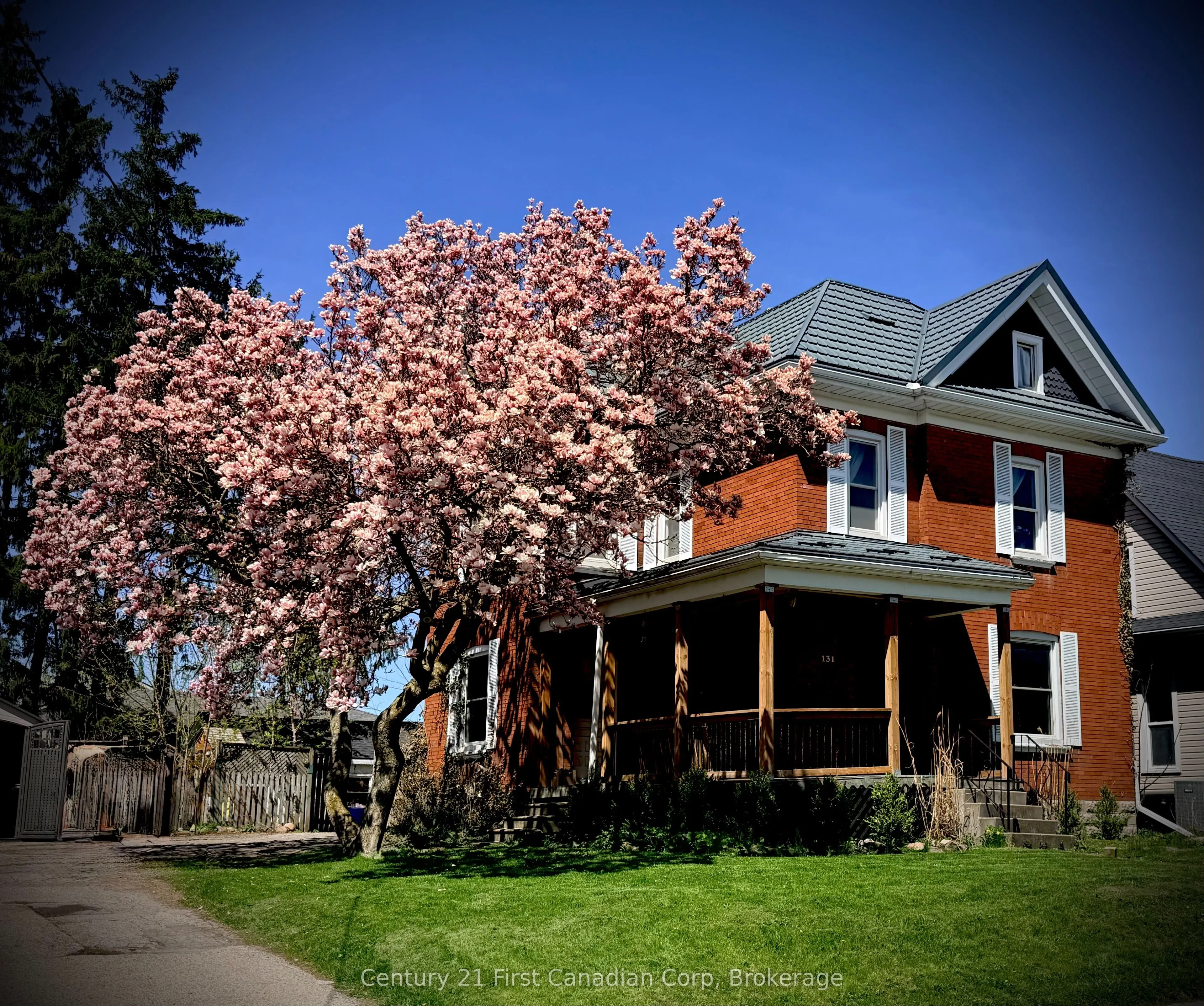 131 King Street E