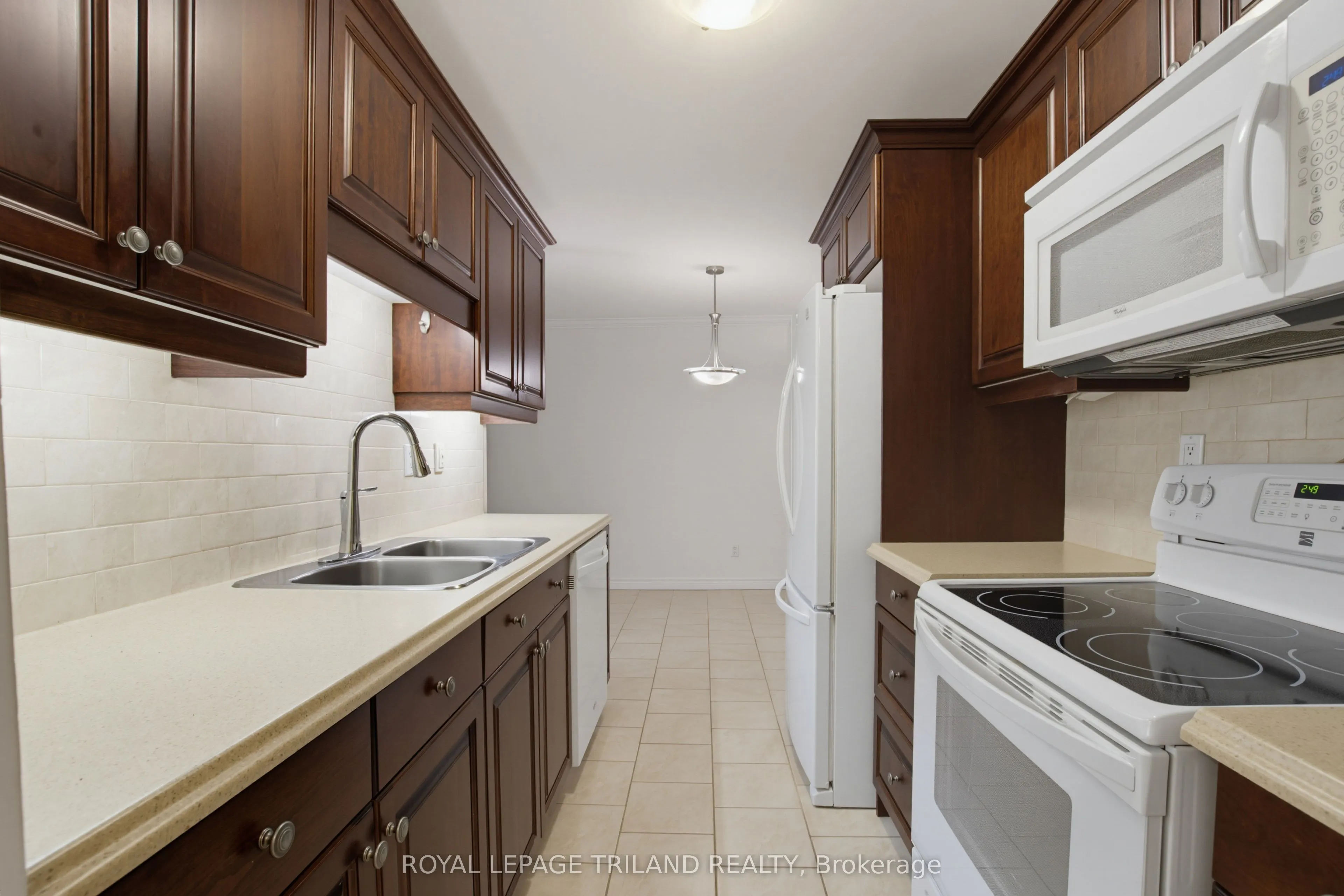 91 Spruce Street W #104
