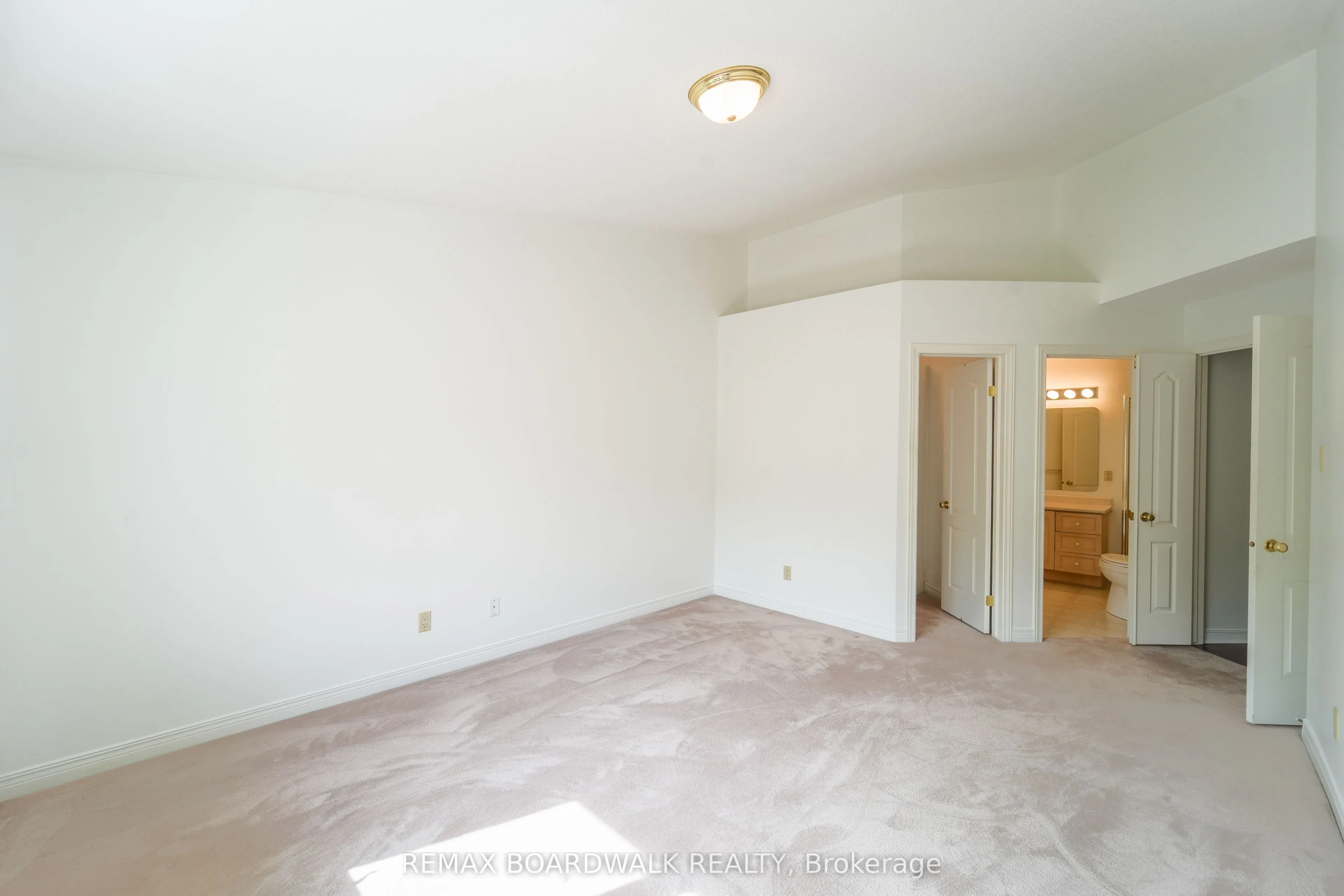 3 Coulson Court