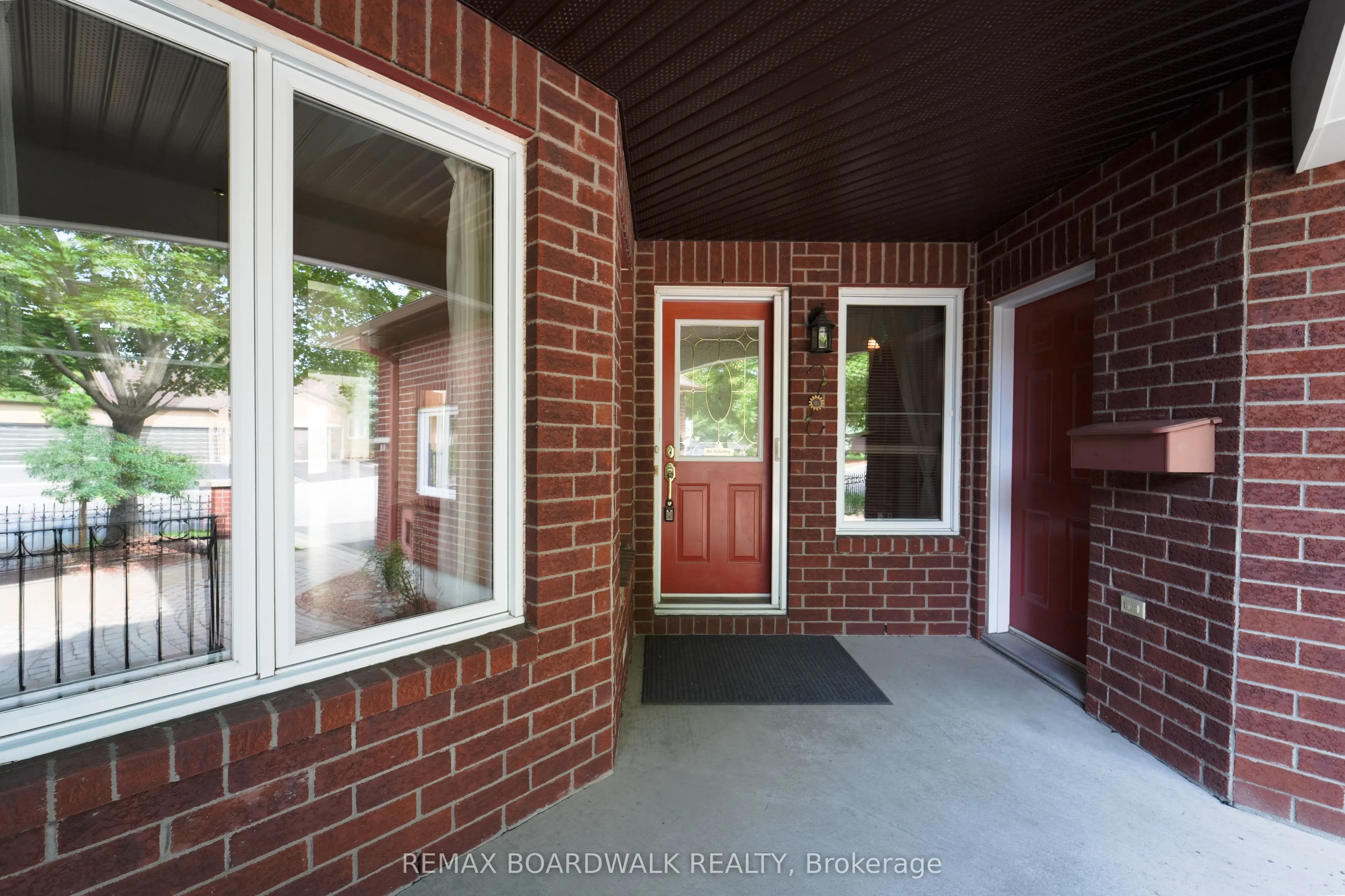 3 Coulson Court