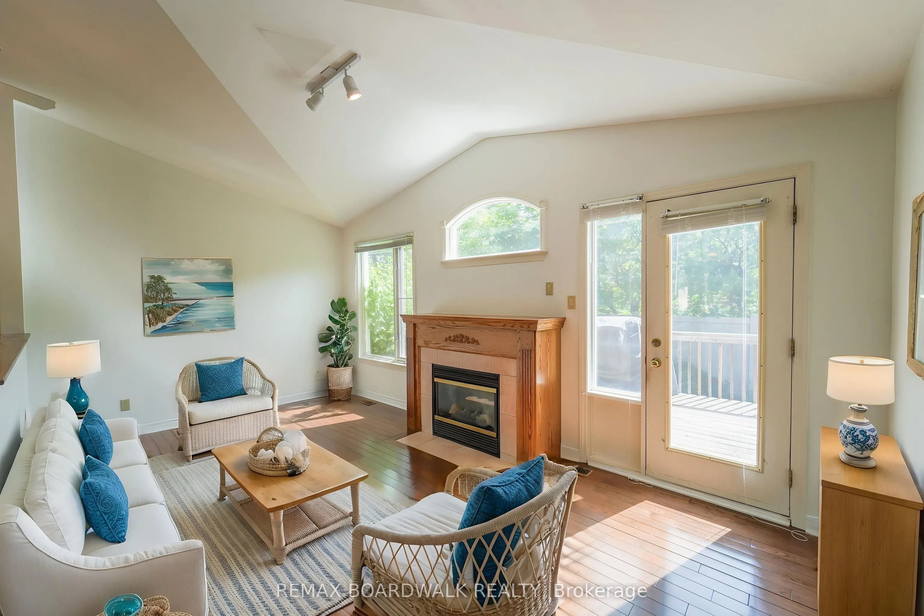 3 Coulson Court