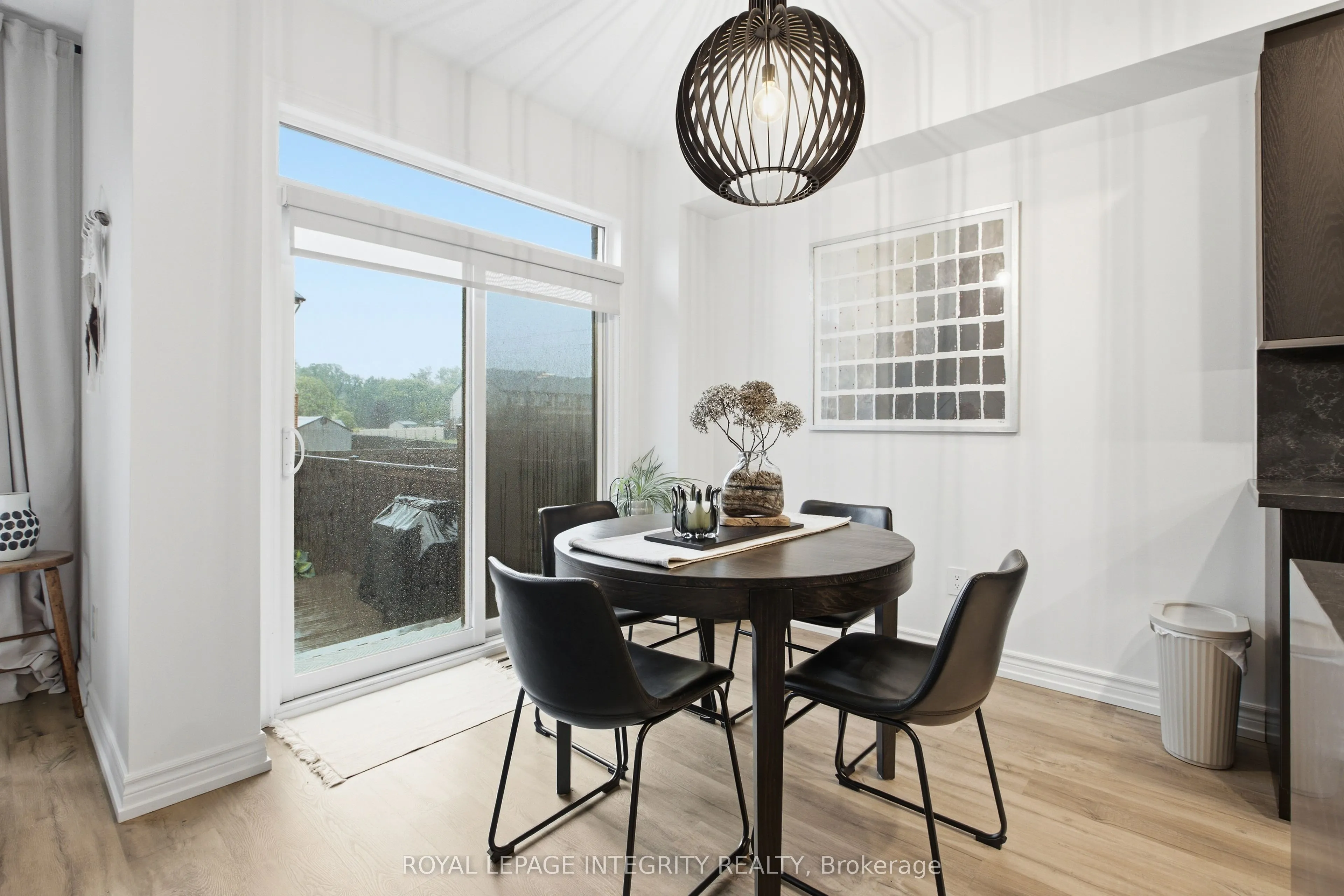 246 Cooks Mill Crescent