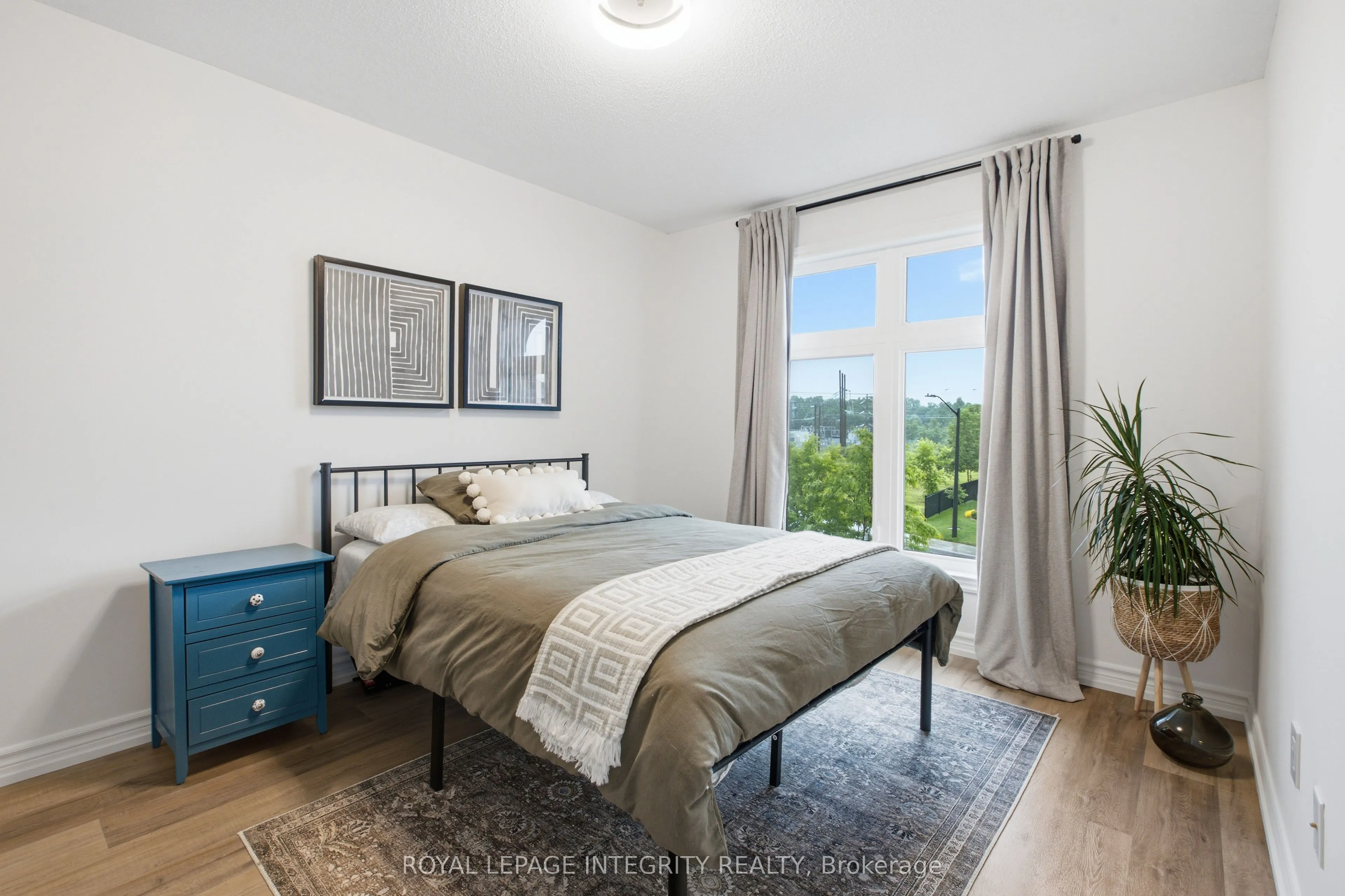 246 Cooks Mill Crescent
