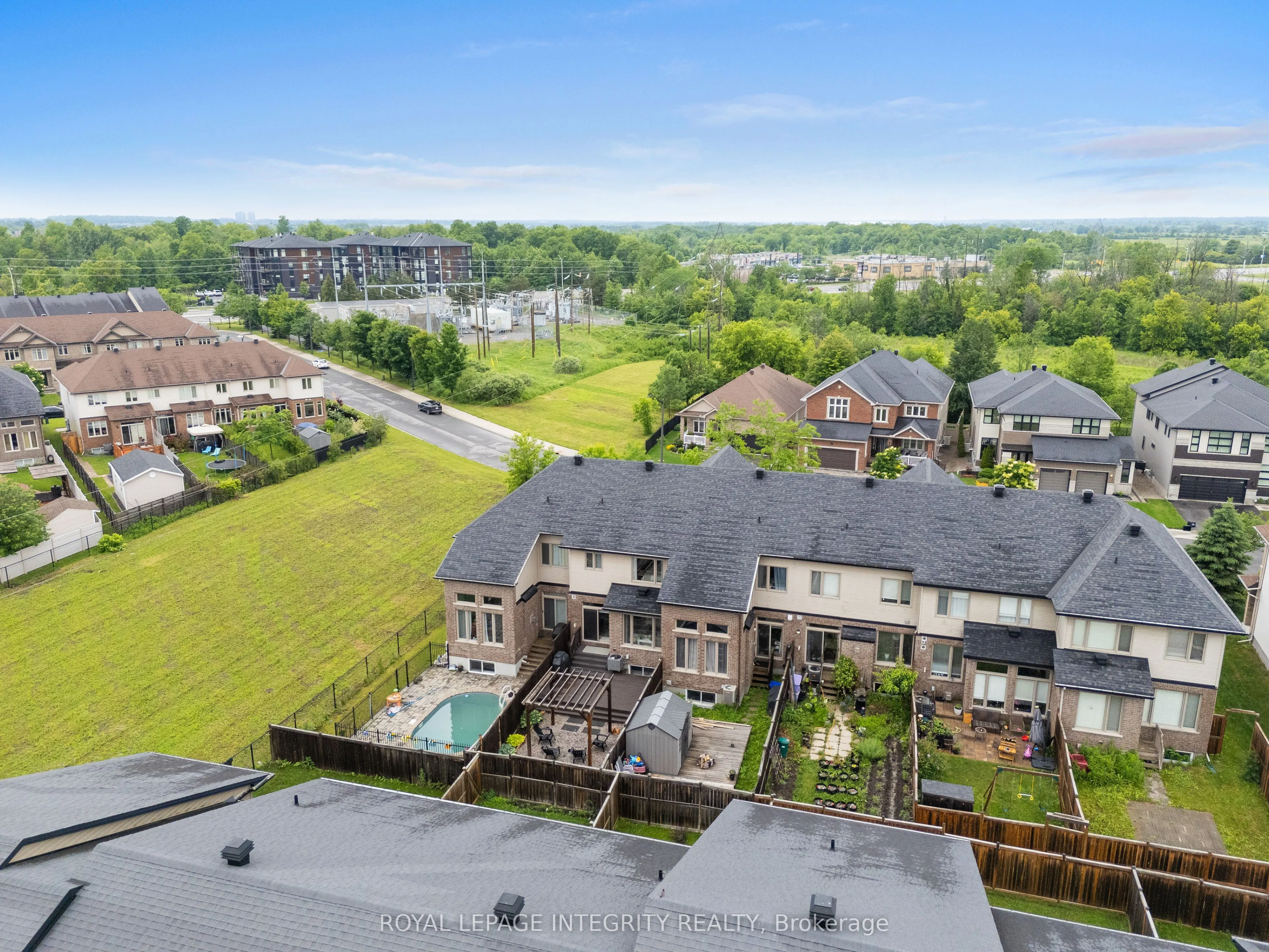 246 Cooks Mill Crescent