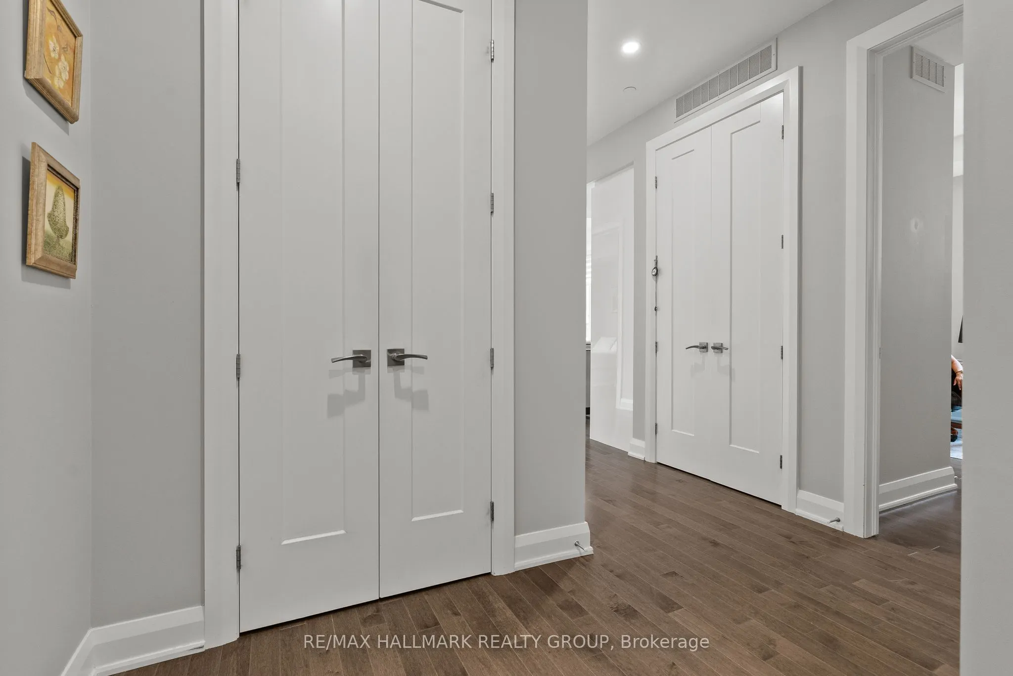 120 Cortile Private #101