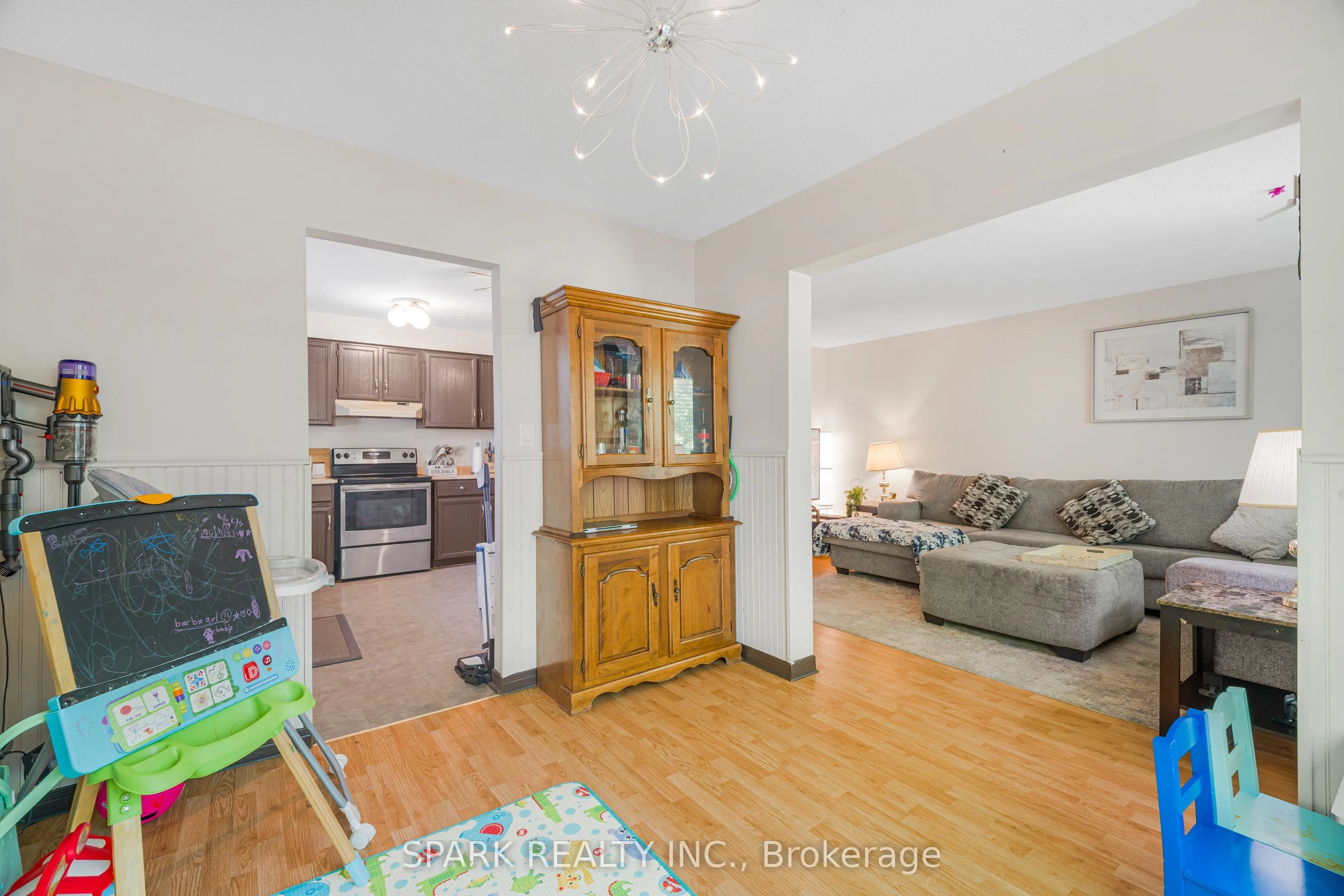 23 Rannie Court