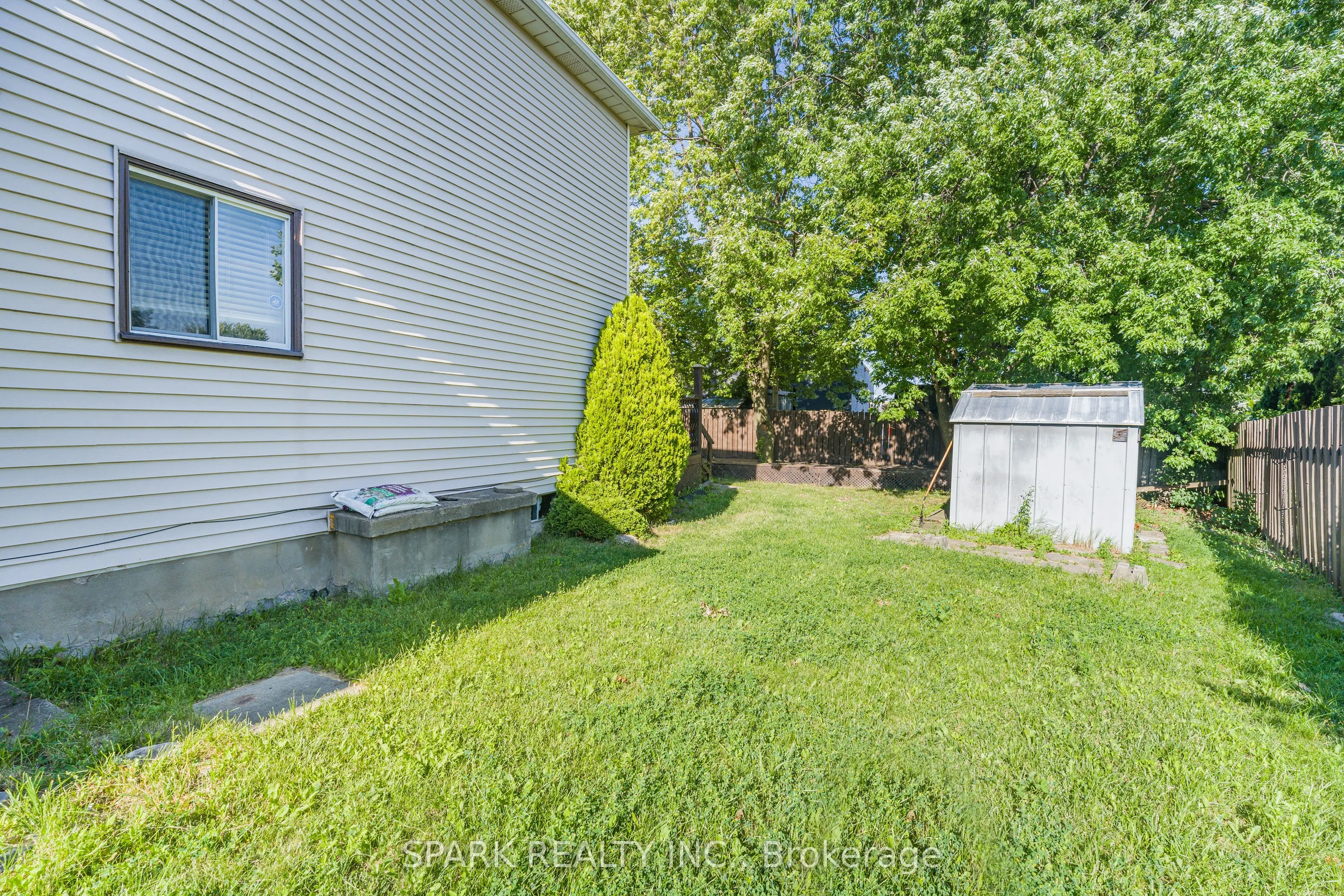 23 Rannie Court