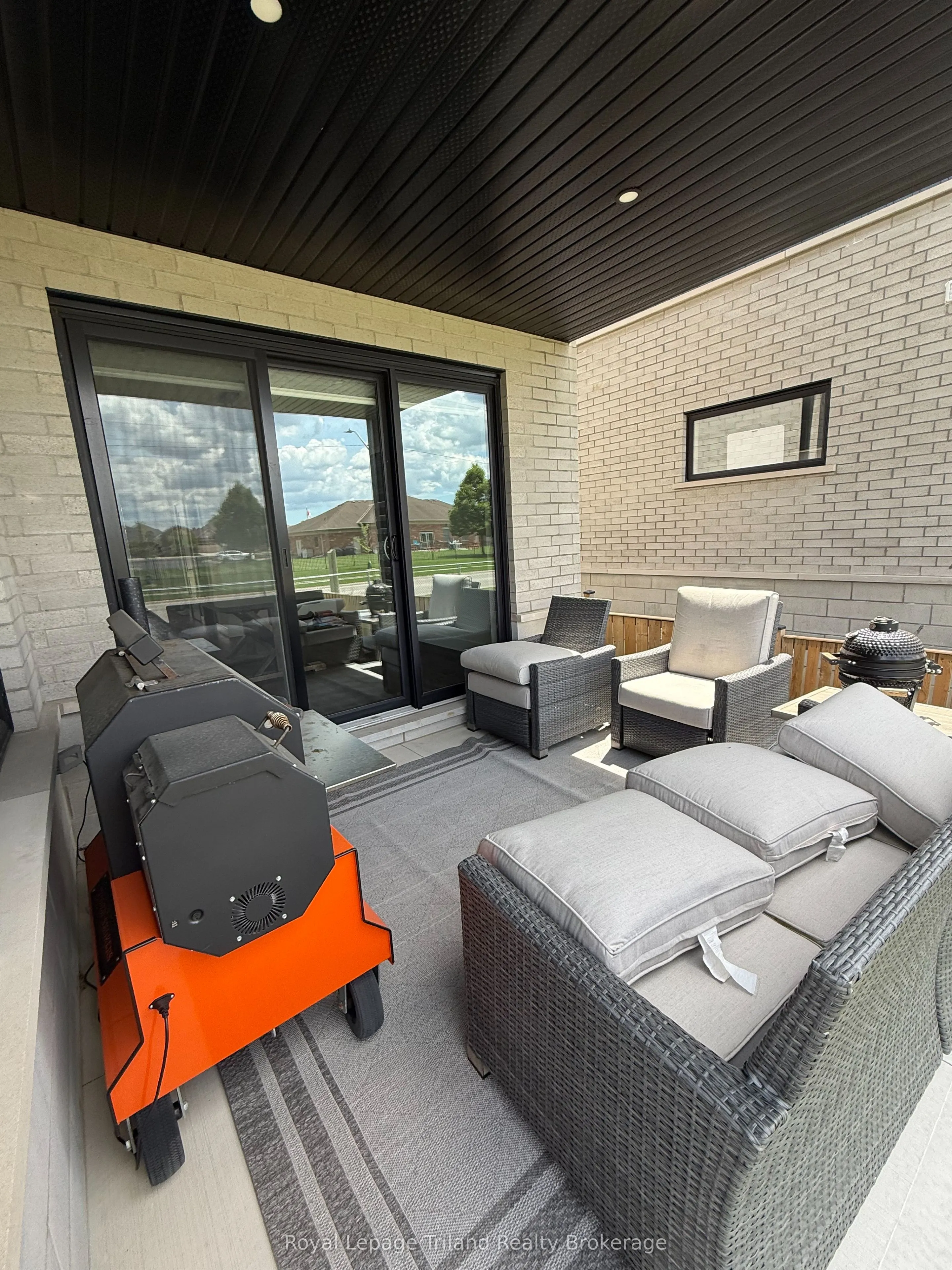 75 Trailview Drive