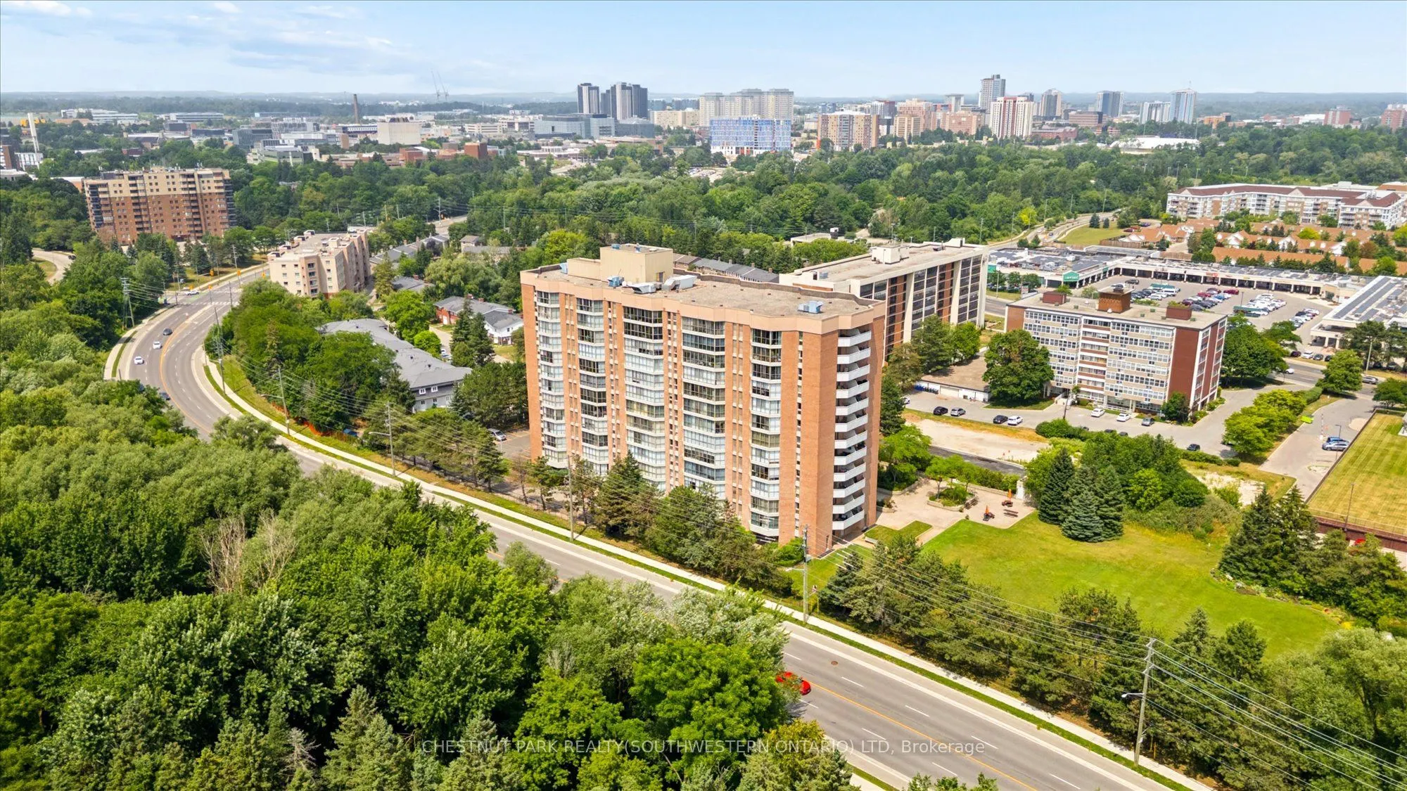 265 Westcourt Place #PH9