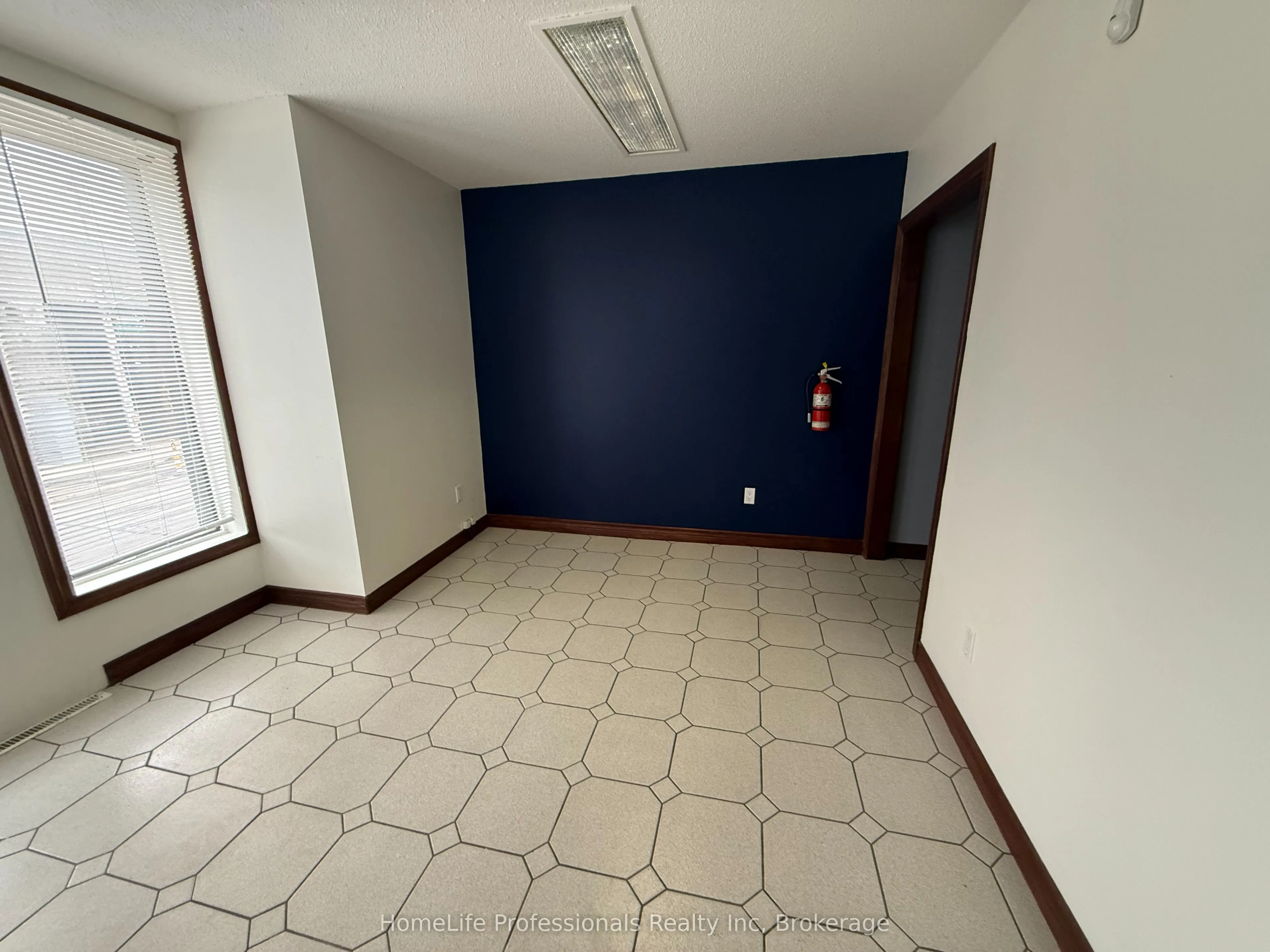 101 Hunter Street E #Main Floor Unit