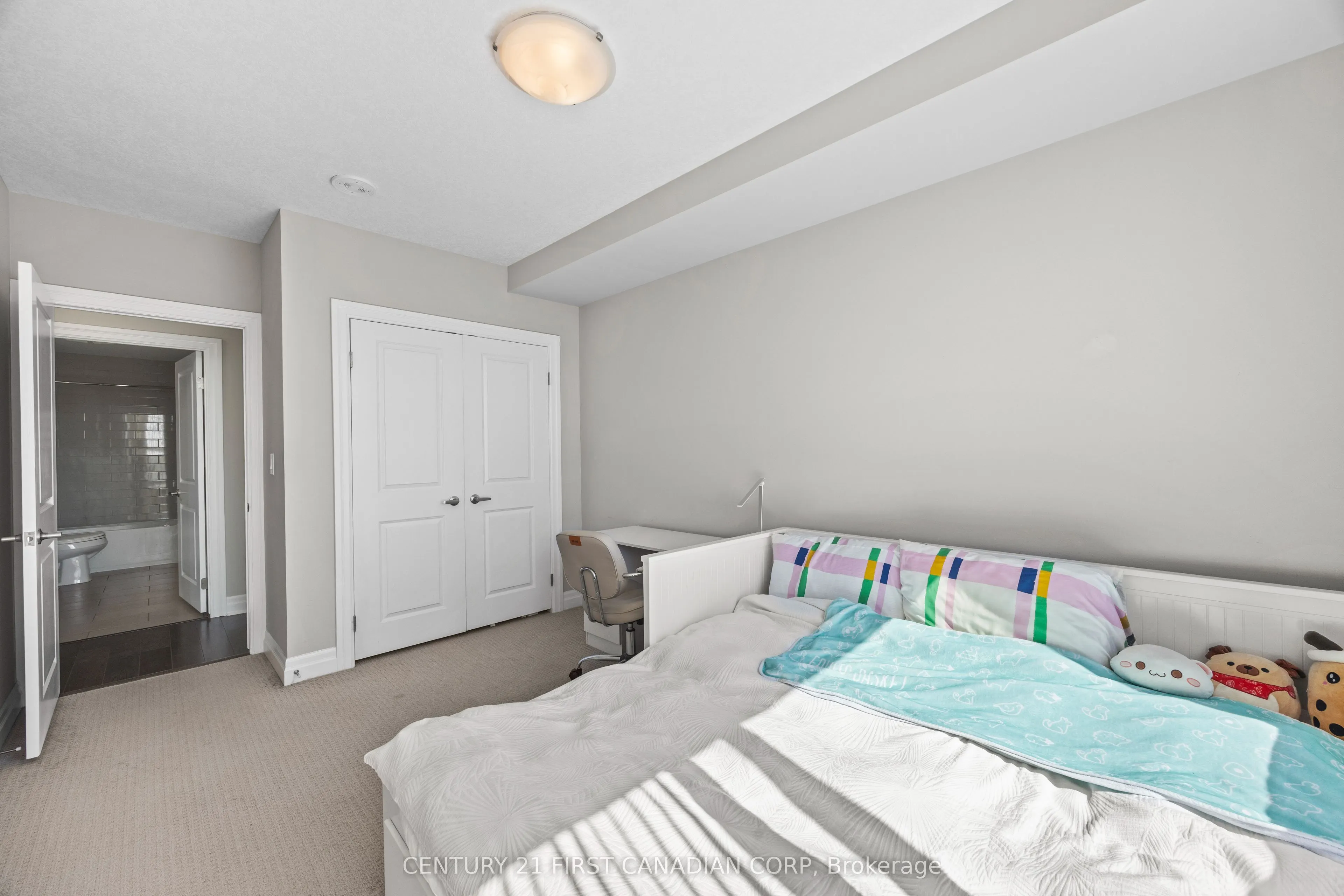 240 Village Walk Boulevard #605