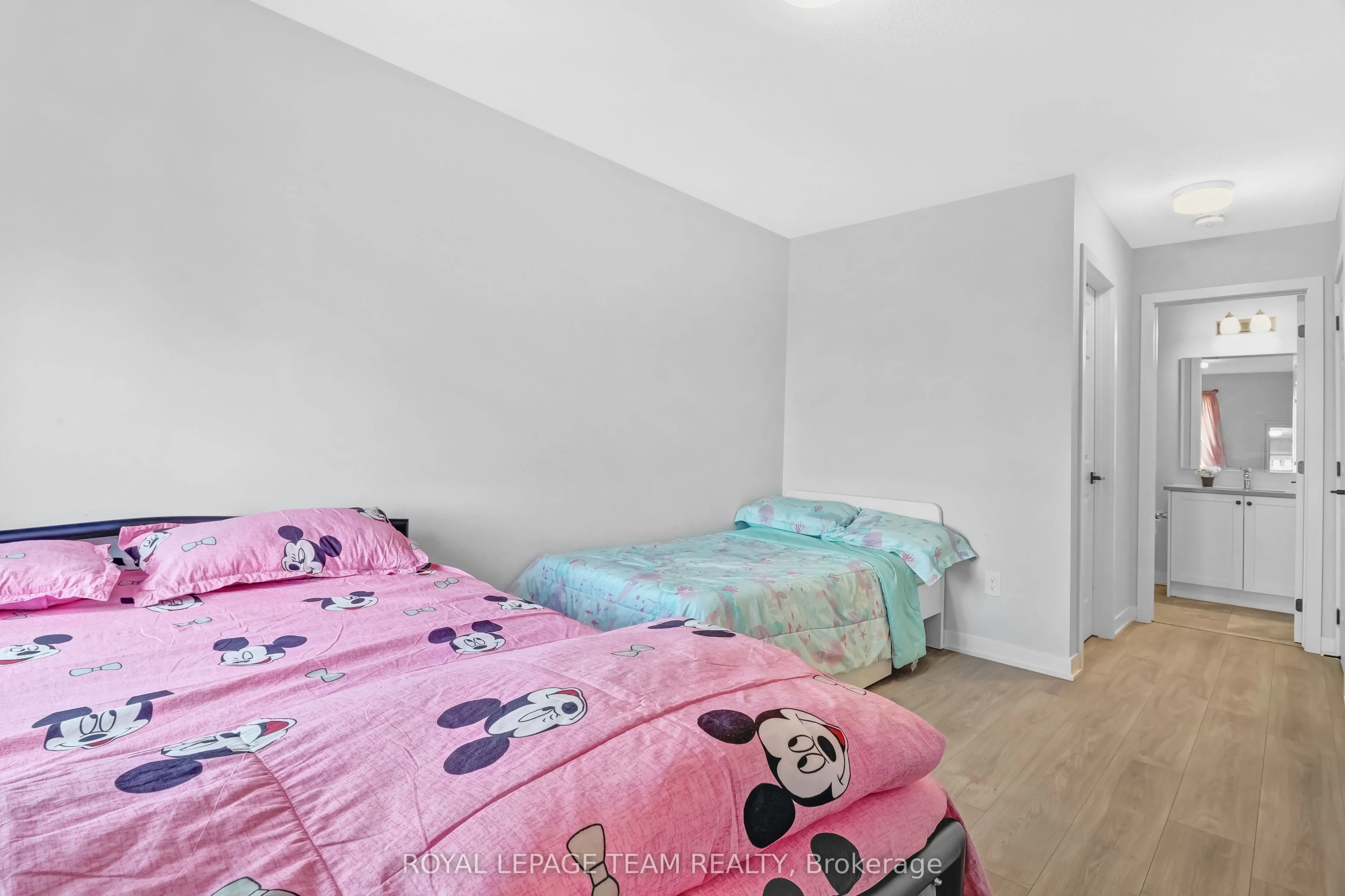 620 Parnian Private #71