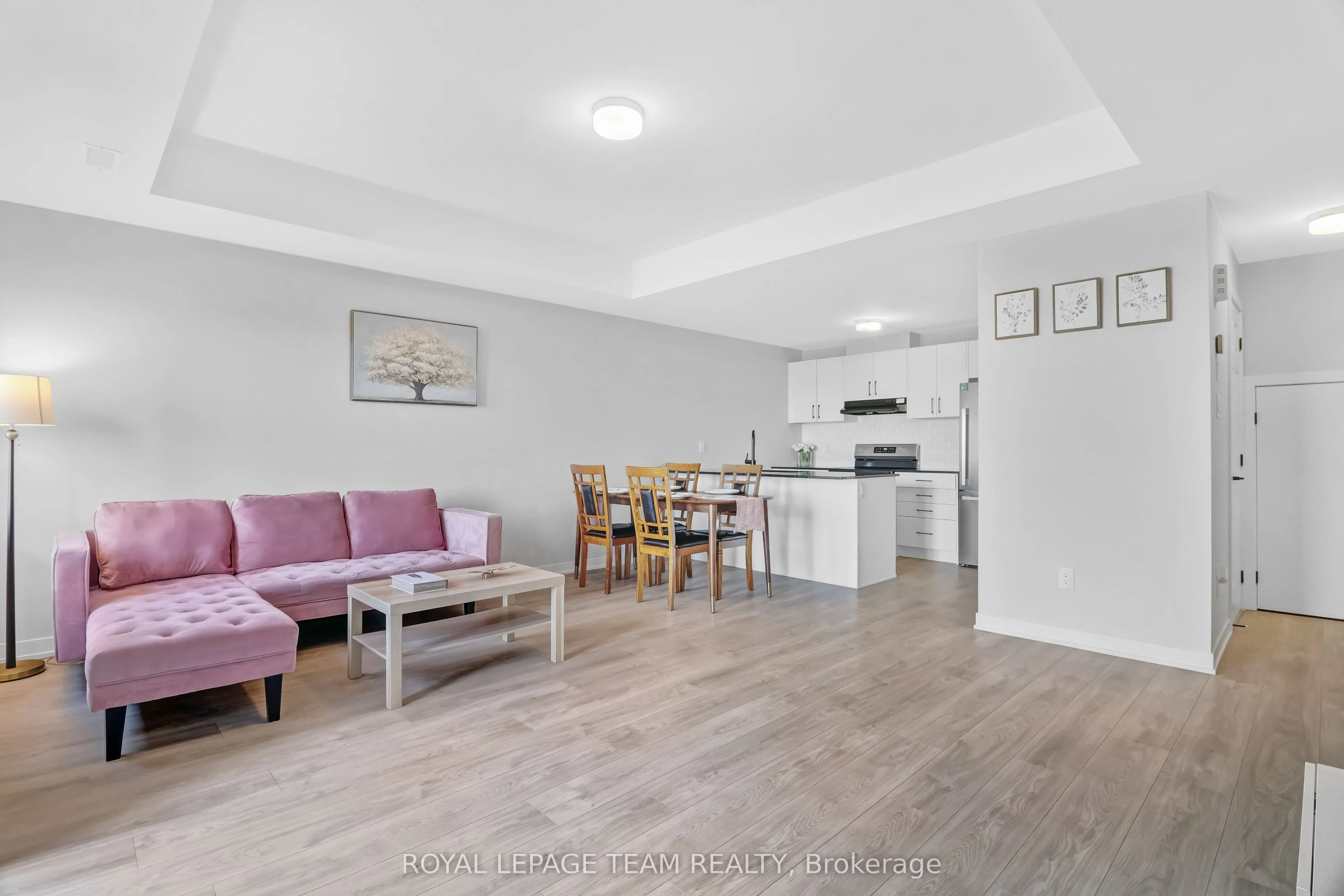 620 Parnian Private #71