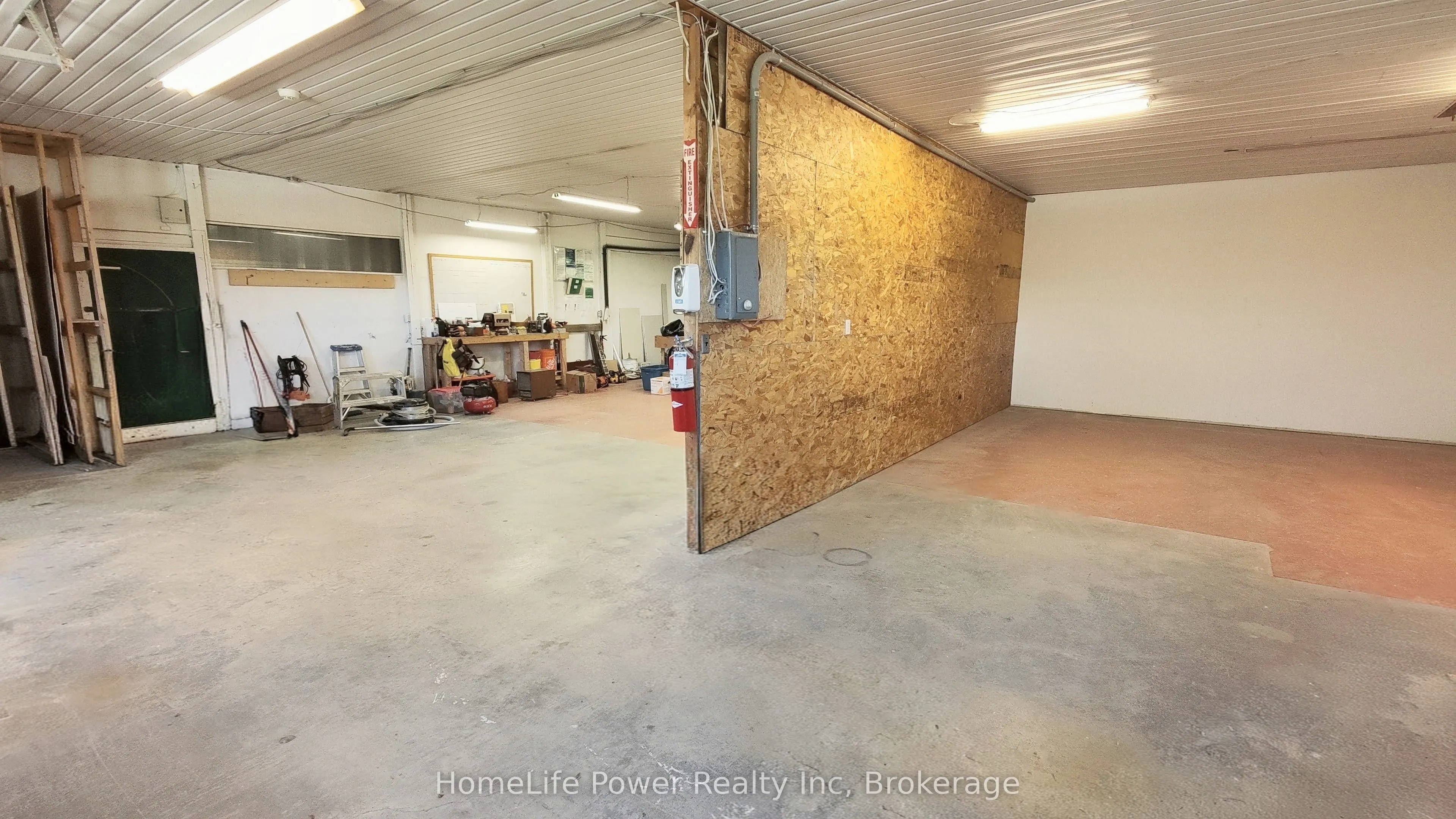 8262 County Rd. 2 Highway
