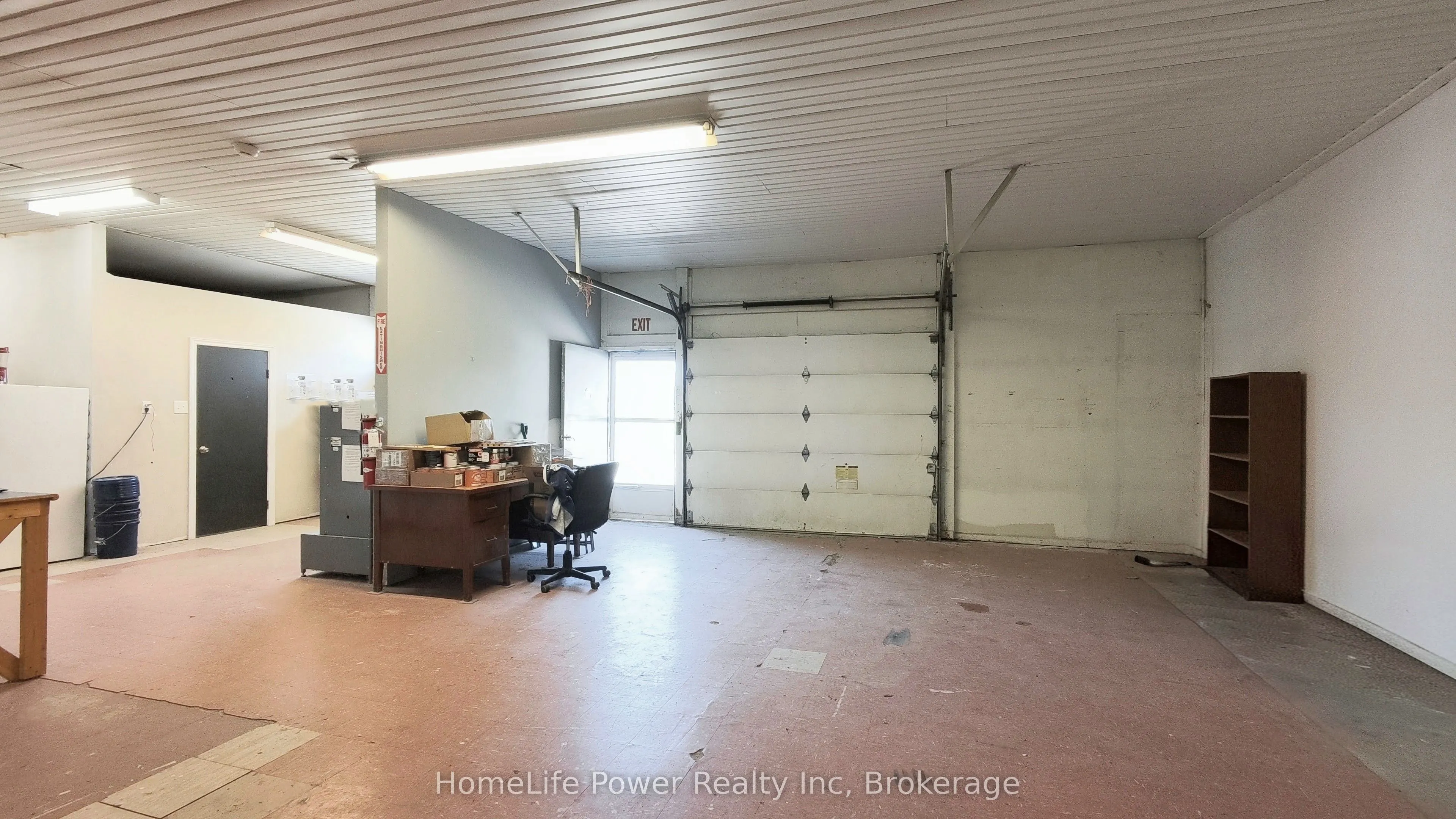 8262 County Rd. 2 Highway