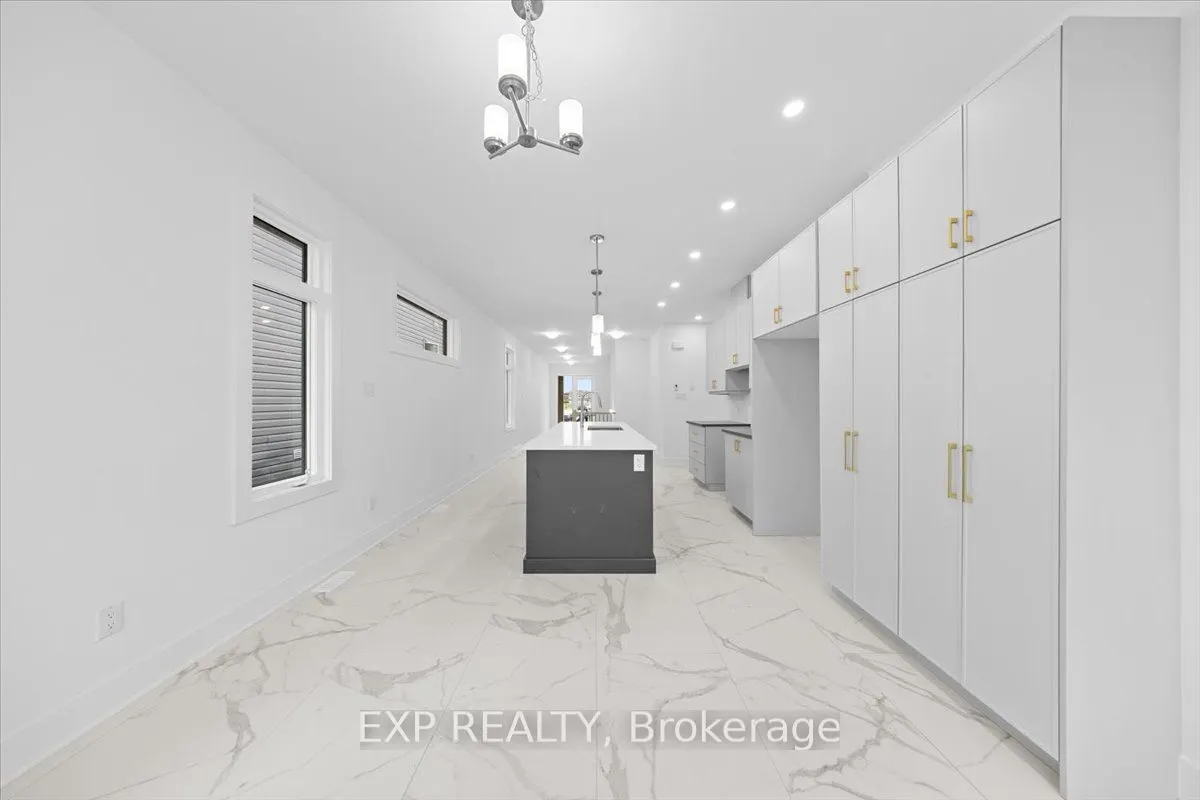 34 Corr Court