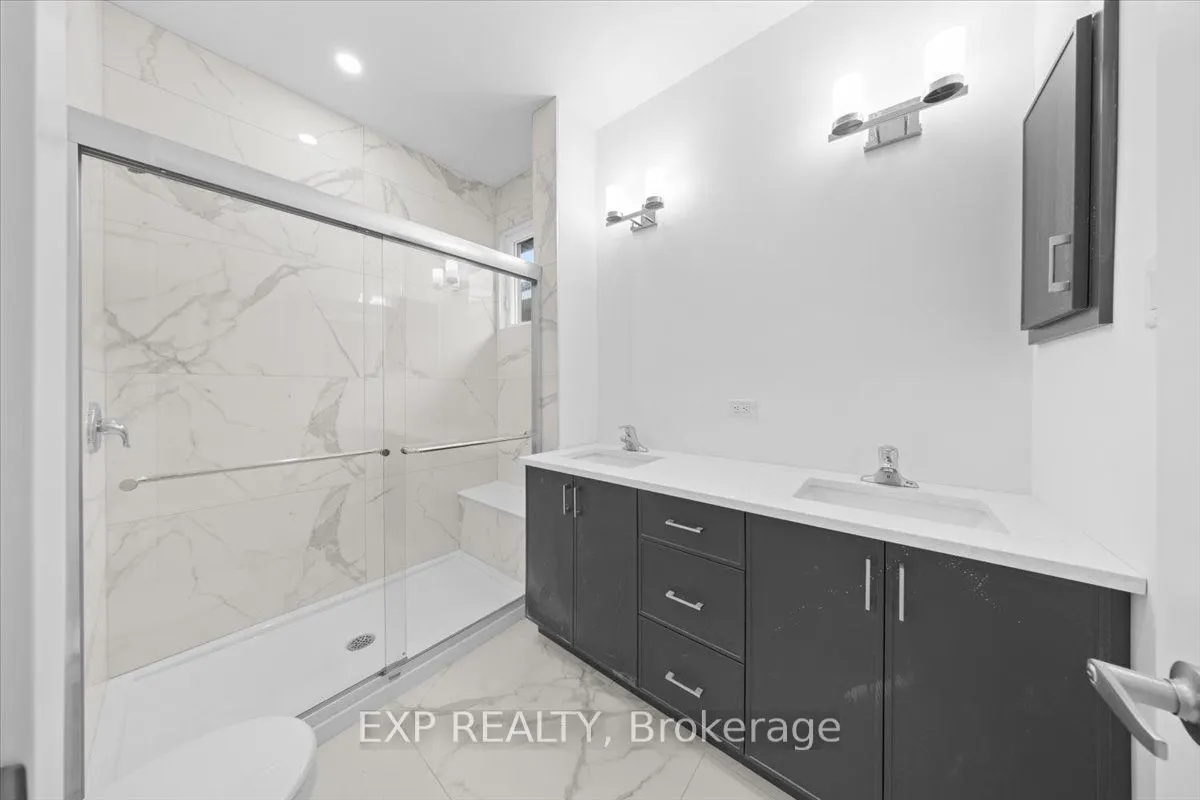 34 Corr Court