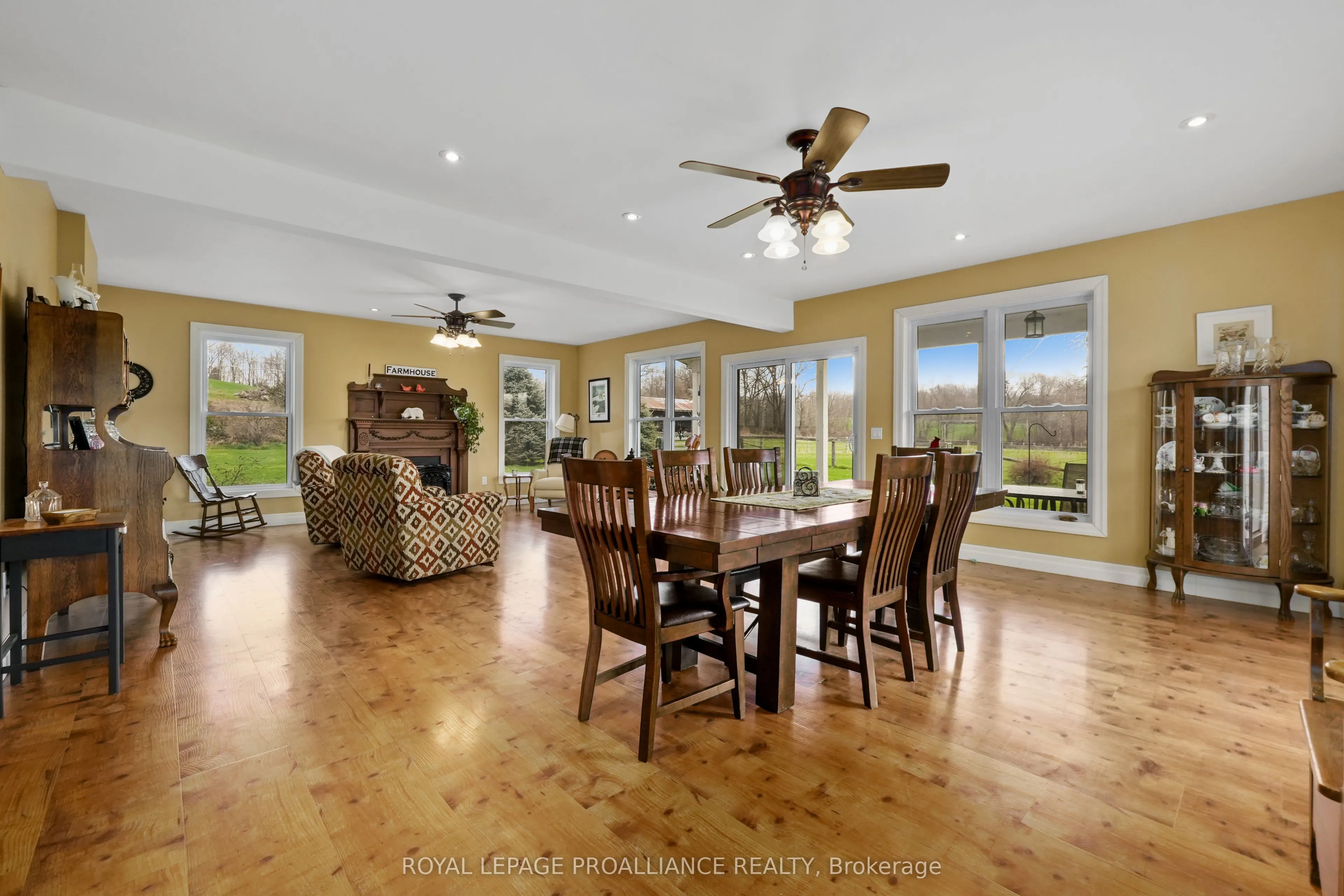 249 Bright Road