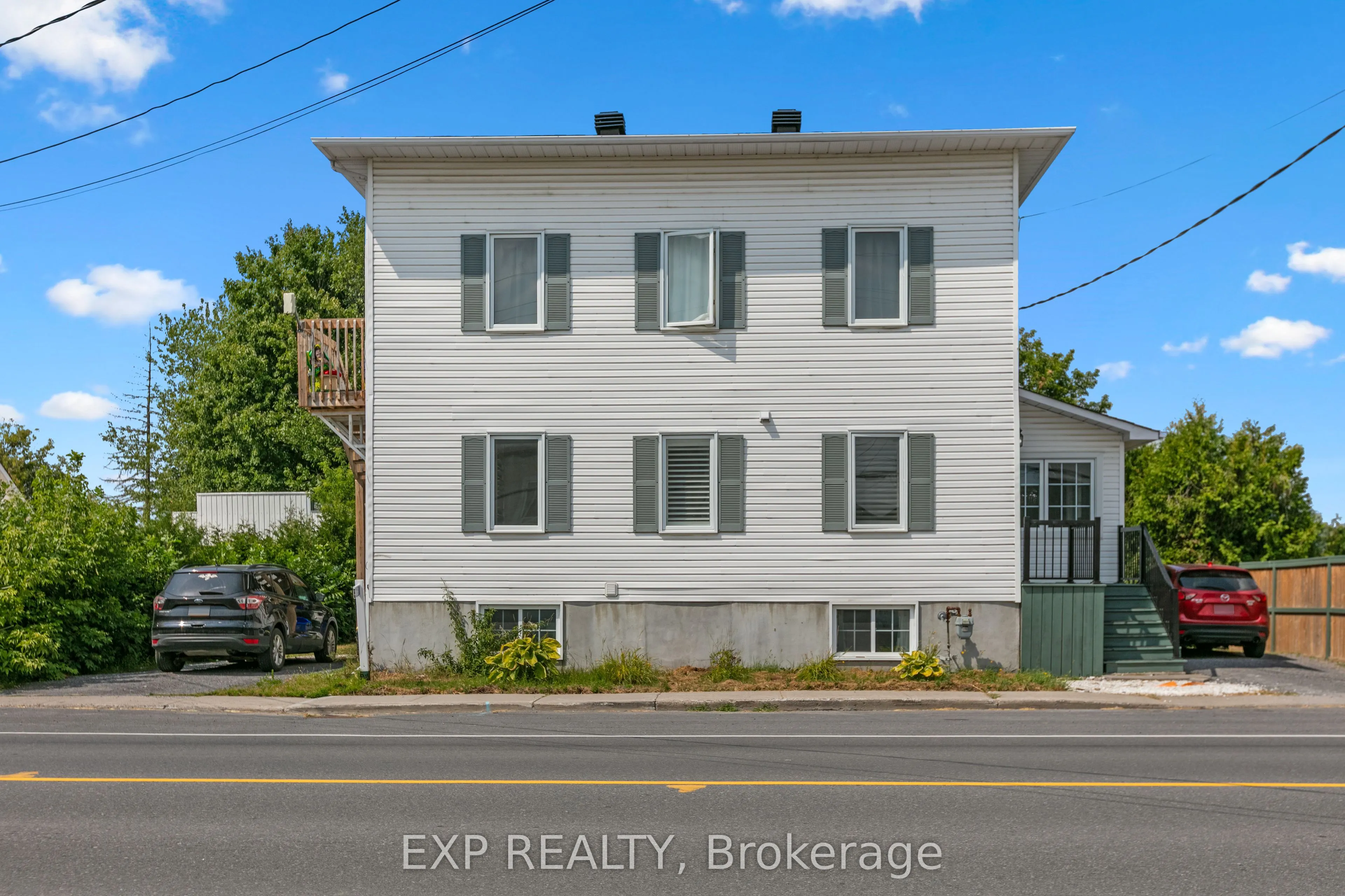 891 Lacroix Road