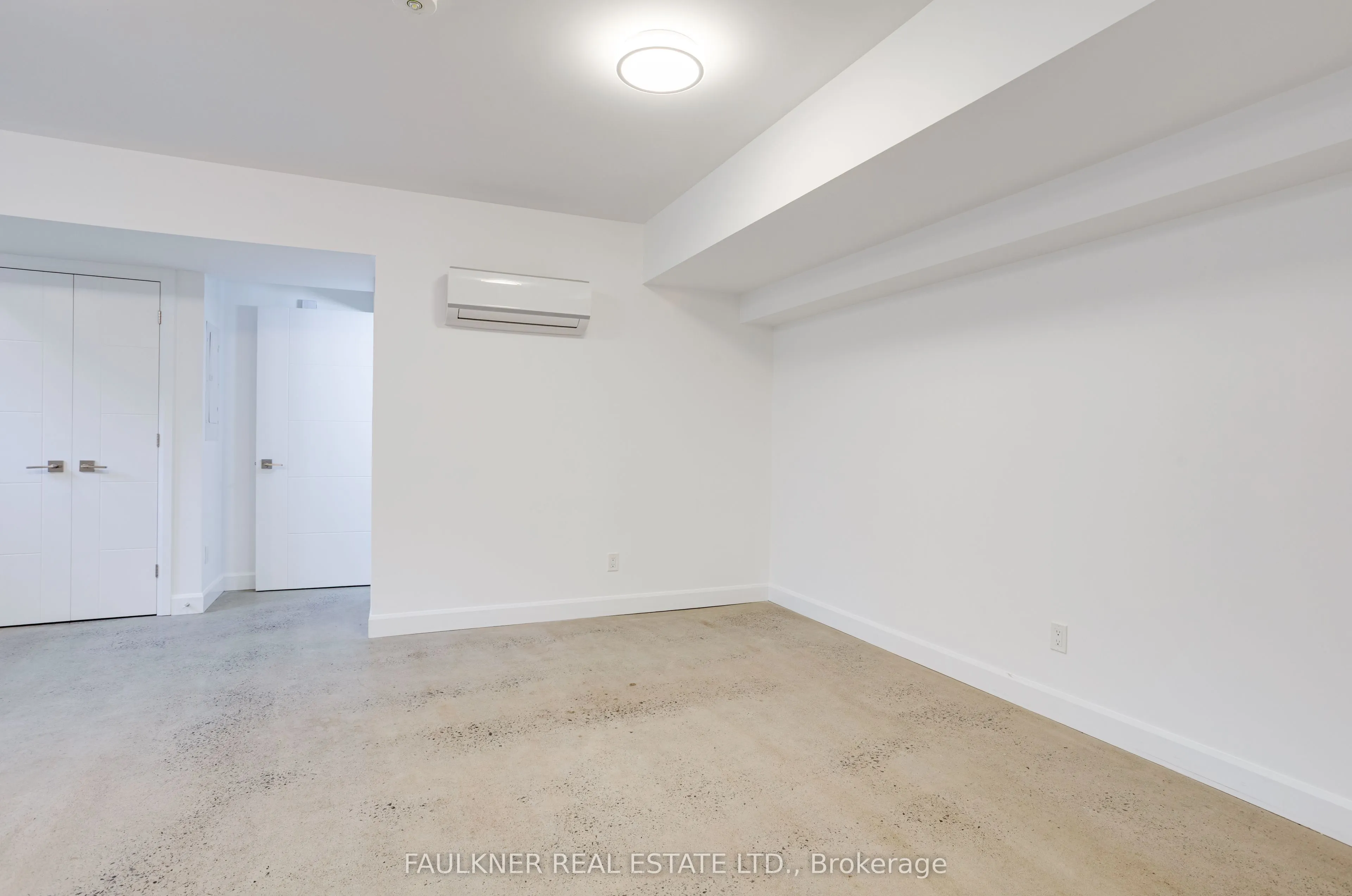 143 Columbus Avenue #B