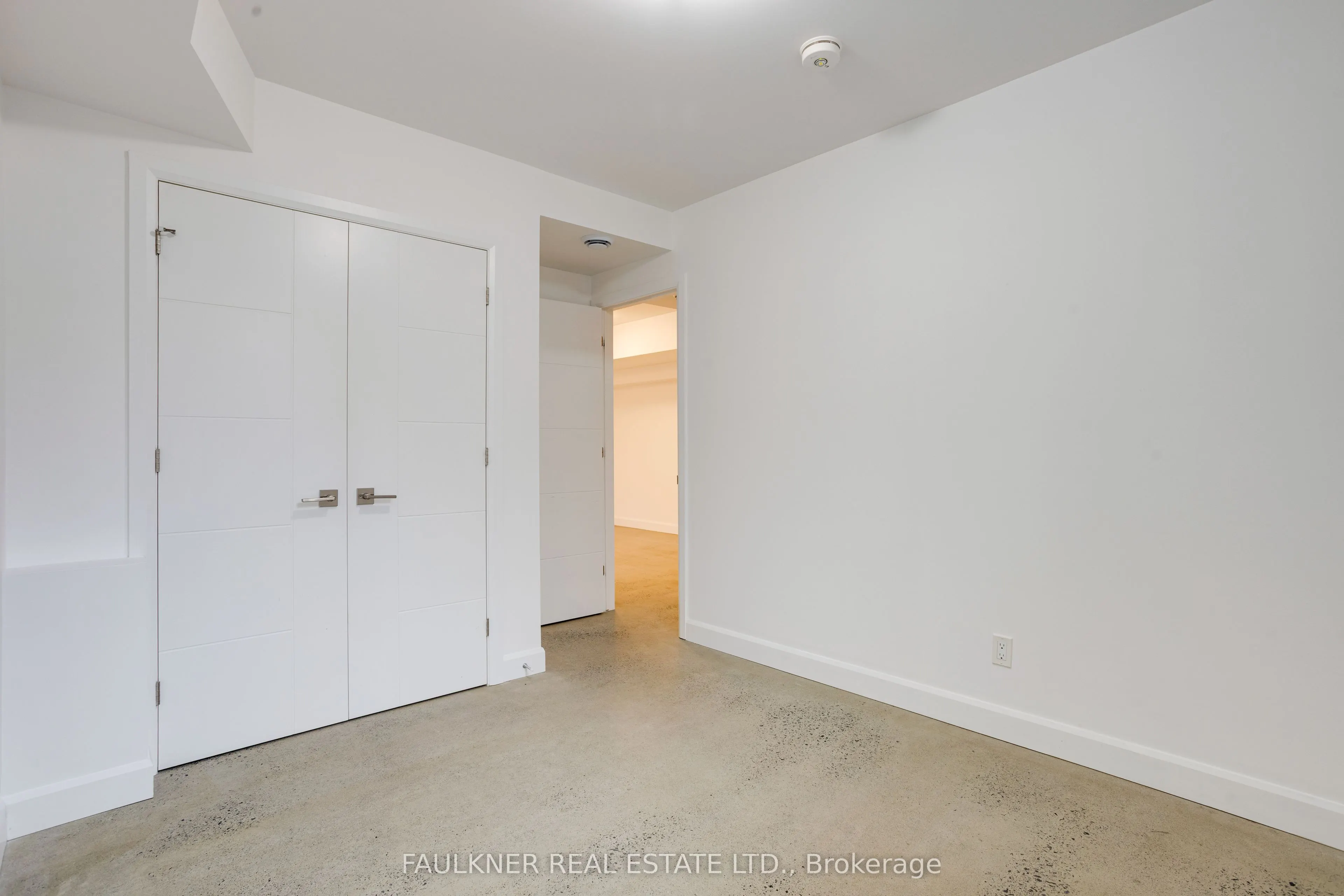 143 Columbus Avenue #B